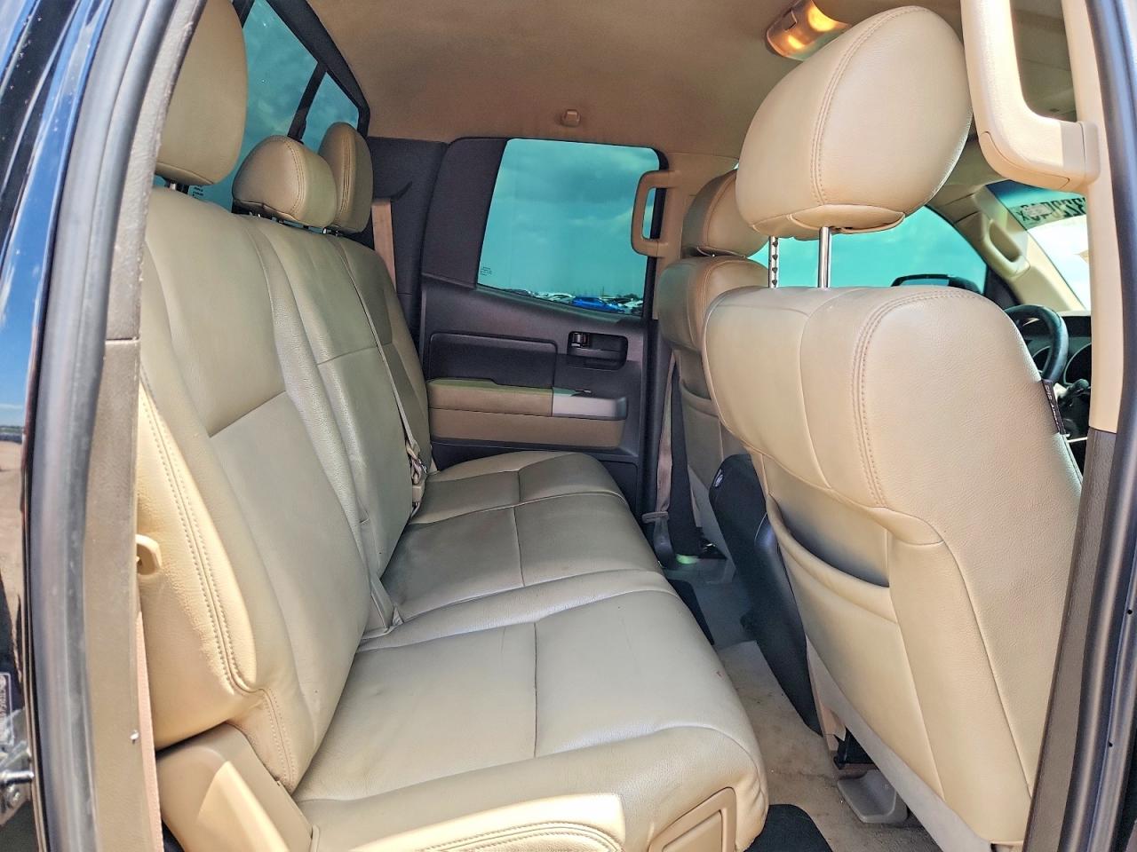 2008 Toyota Tundra Sr5 Black vin: 5TFRV54108X064941