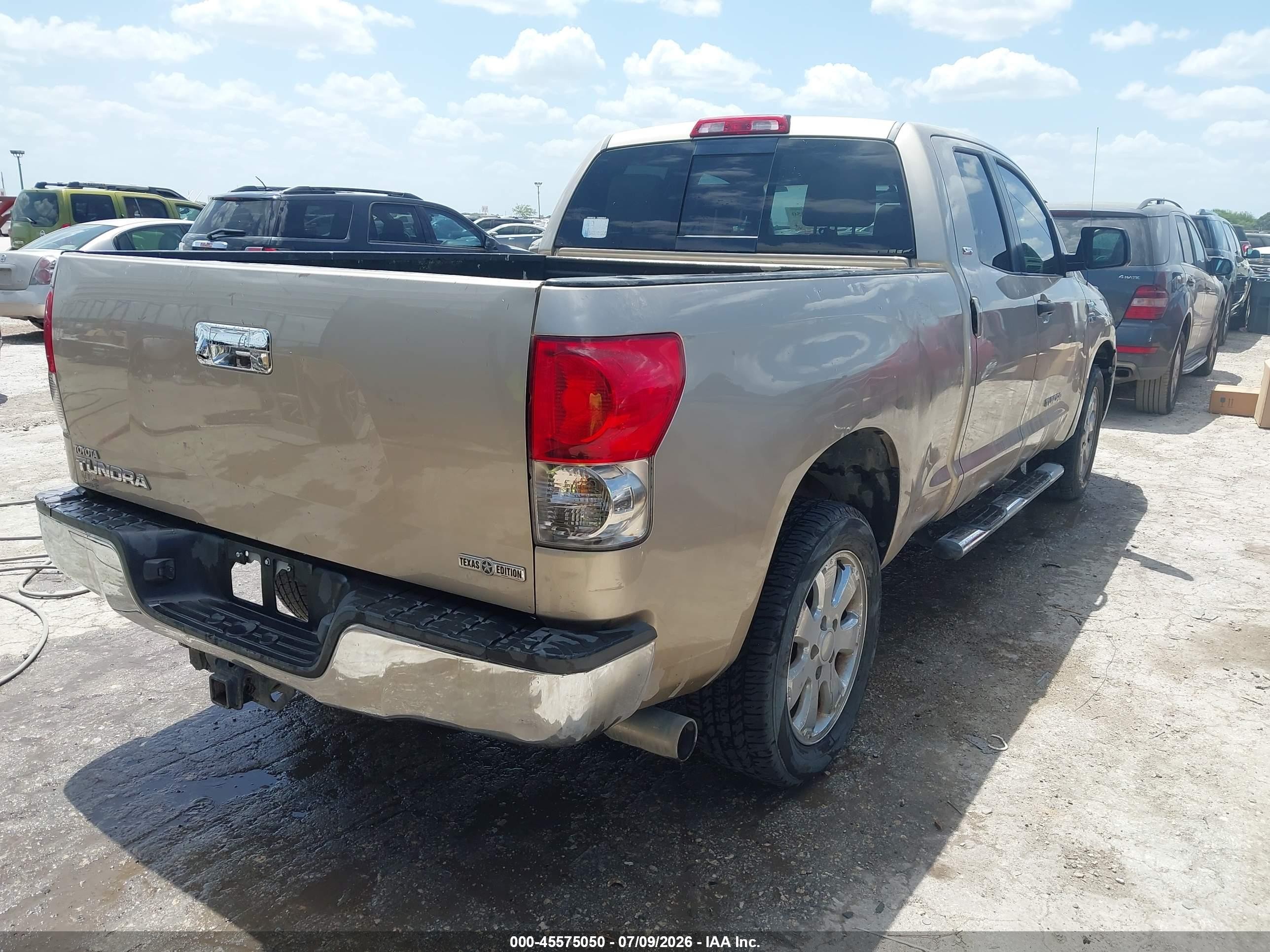 2007 Toyota Tundra Sr5 V8 Beige vin: 5TFRV54117X009056
