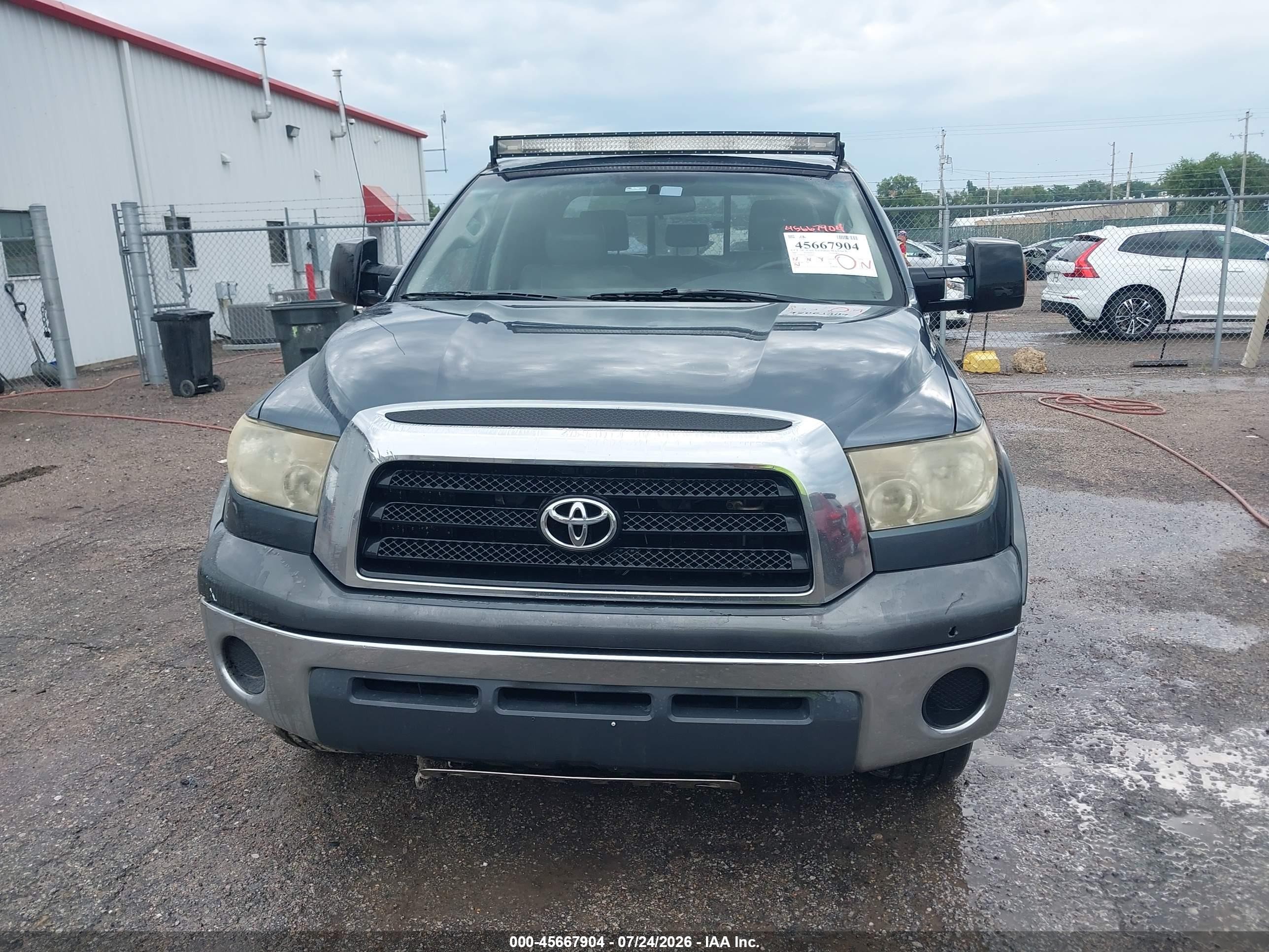 2007 Toyota Tundra Sr5 V8 Gray vin: 5TFRV54117X016931