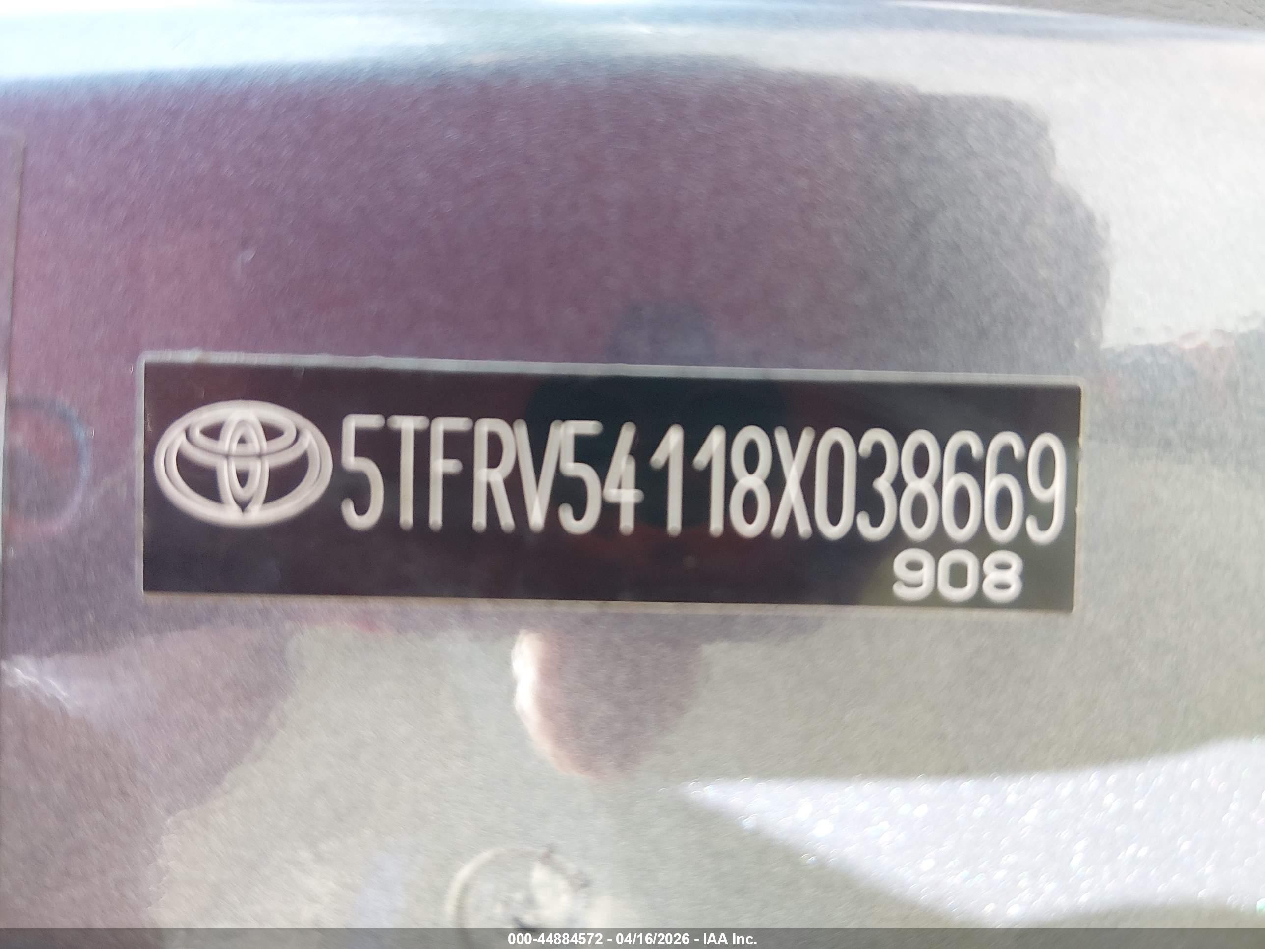 2008 Toyota Tundra Sr5 5.7l V8 Черный vin: 5TFRV54118X038669