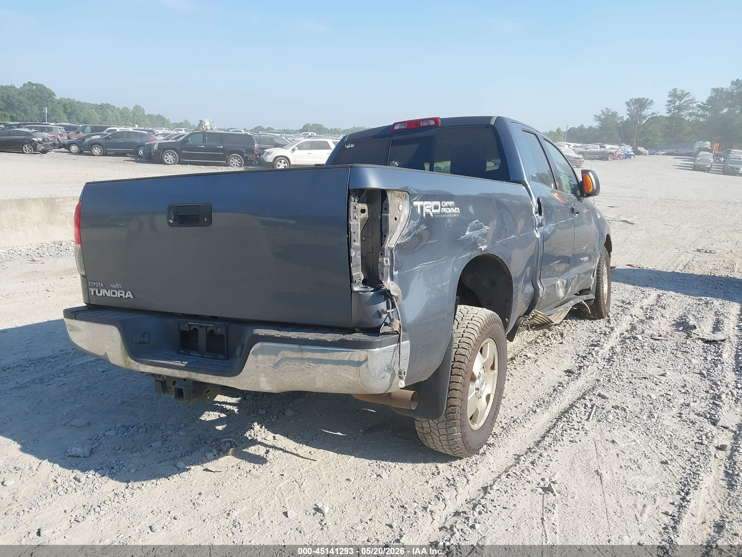 2007 Toyota Tundra Sr5 V8 Gray vin: 5TFRV54127X020180