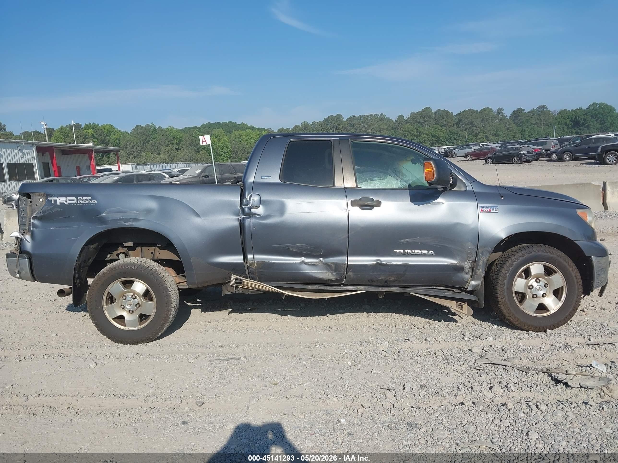 2007 Toyota Tundra Sr5 V8 Gray vin: 5TFRV54127X020180
