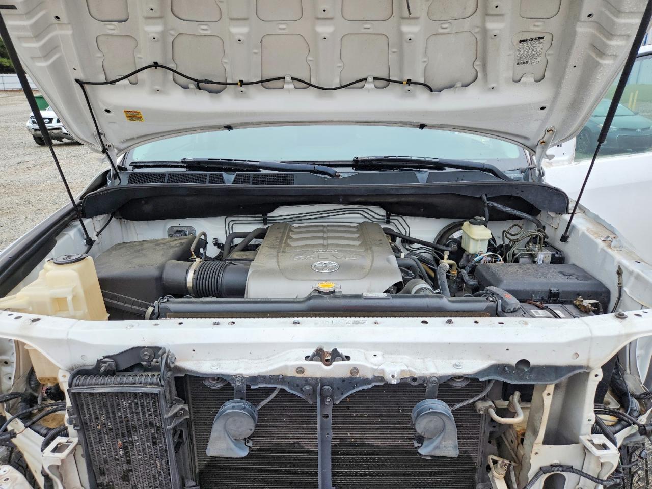 2009 Toyota Tundra Grade White vin: 5TFRV54129X071651