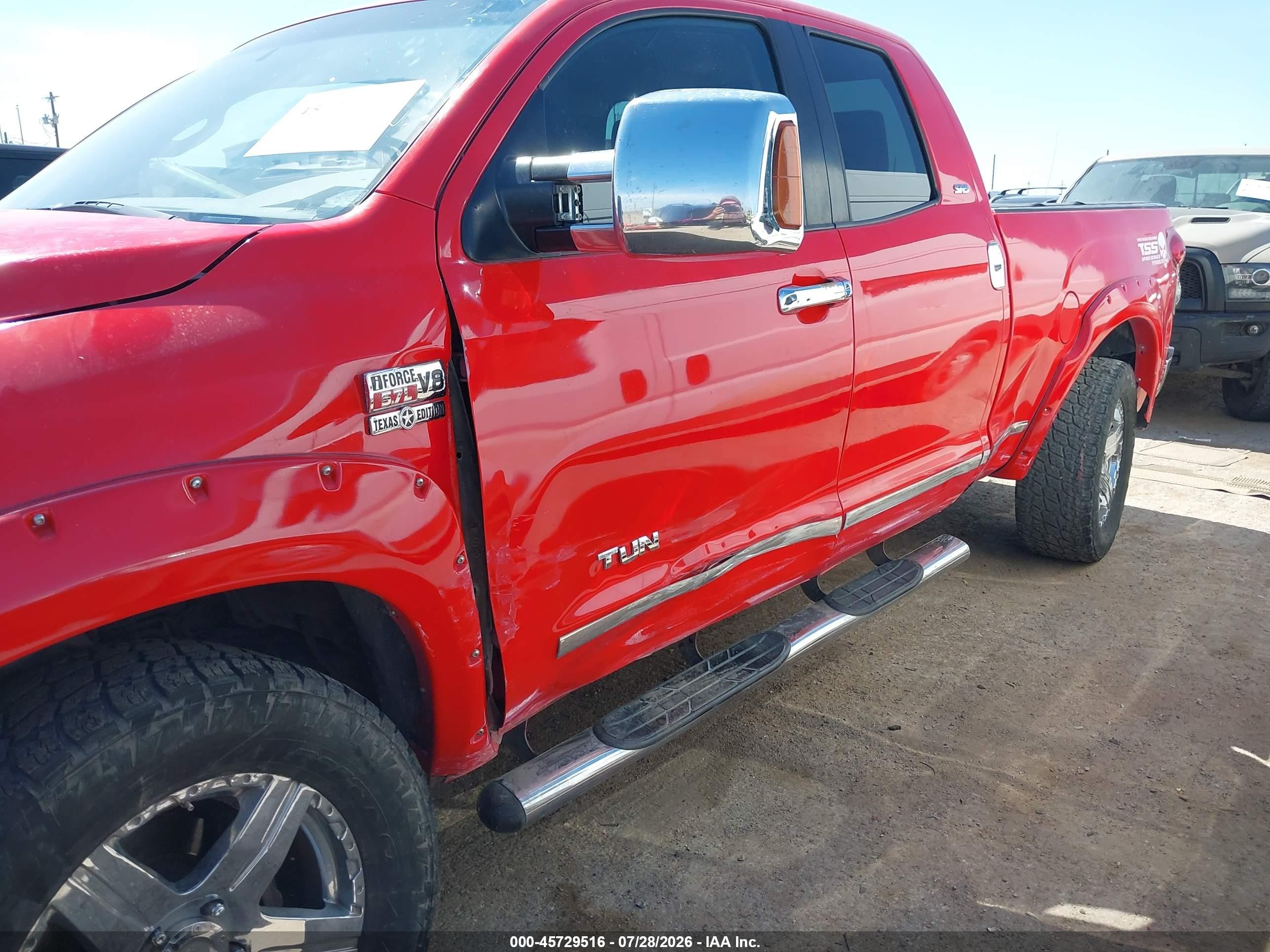2007 Toyota Tundra Sr5 V8 Red vin: 5TFRV54137X021239