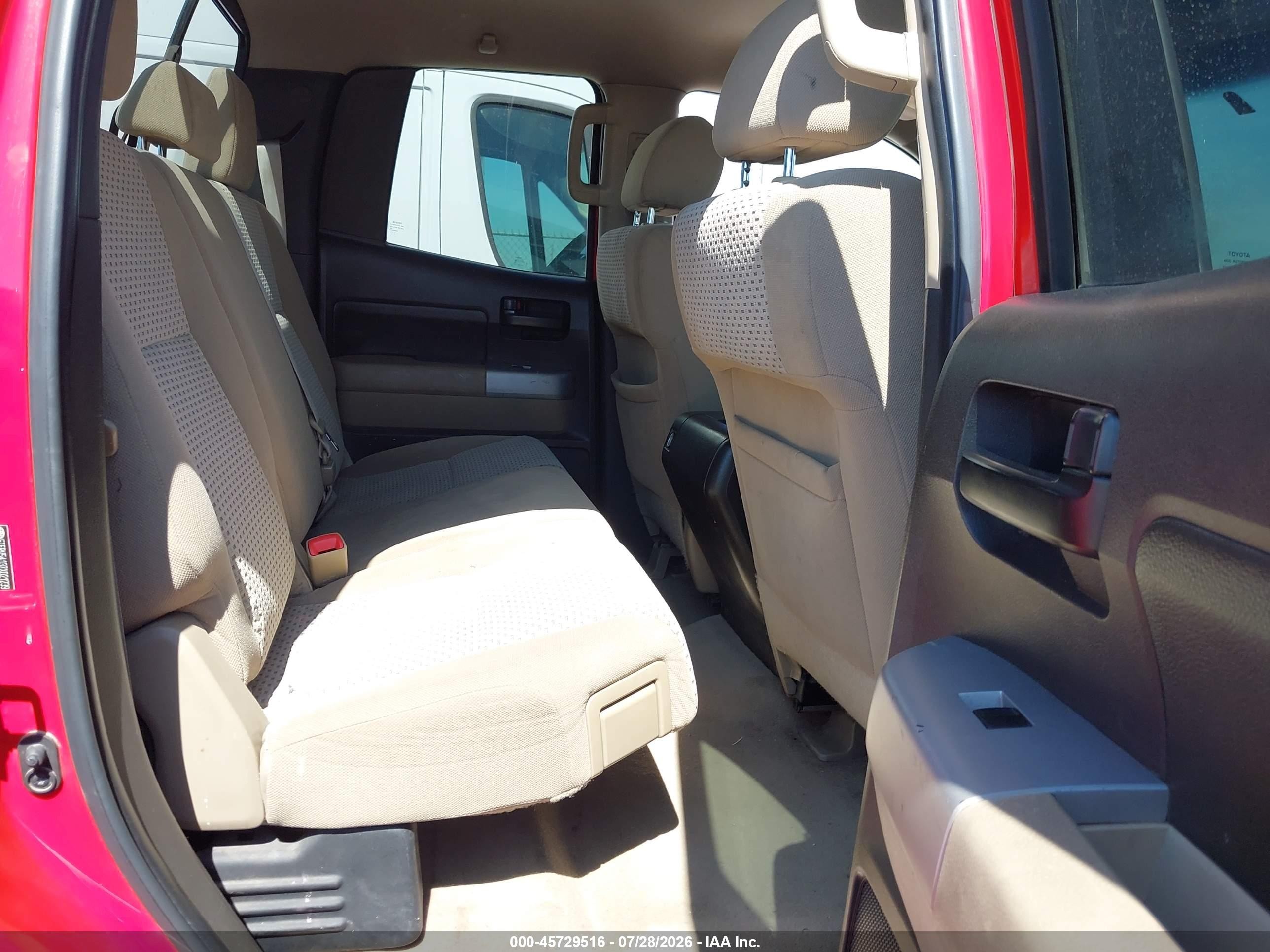 2007 Toyota Tundra Sr5 V8 Red vin: 5TFRV54137X021239