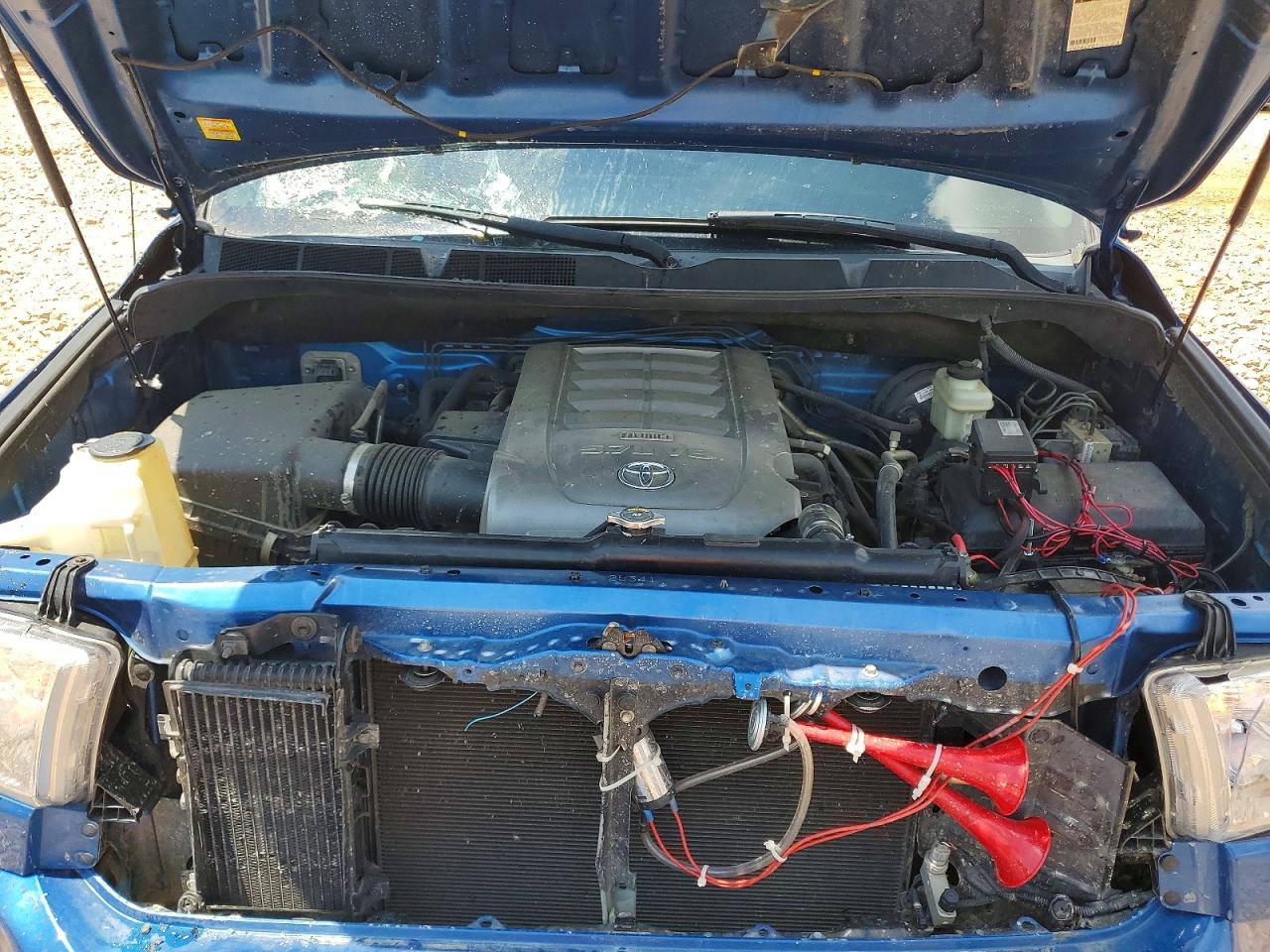 2008 Toyota Tundra Sr5 Blue vin: 5TFRV54138X040472