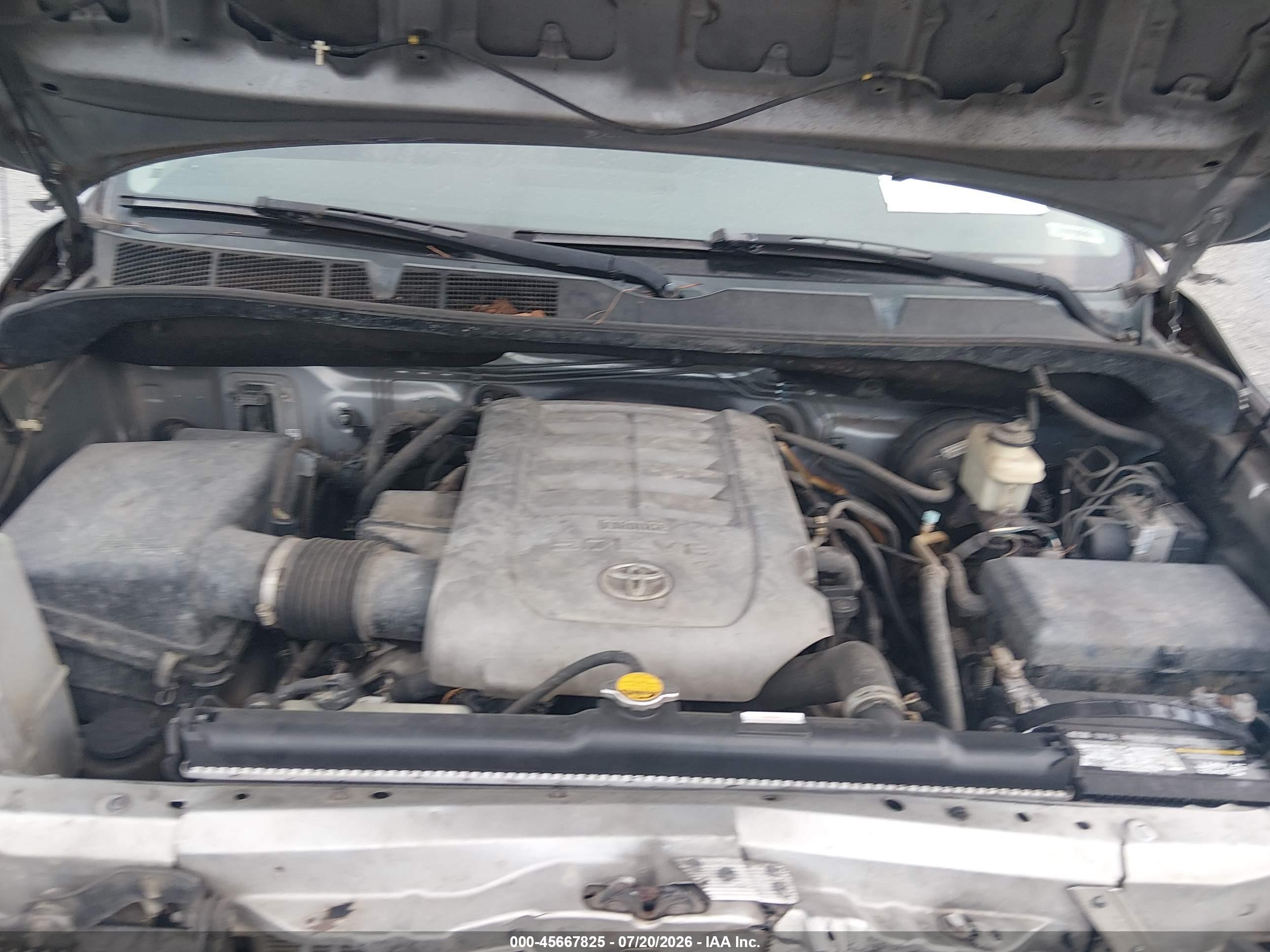2008 Toyota Tundra Sr5 5.7l V8 Silver vin: 5TFRV54138X068739