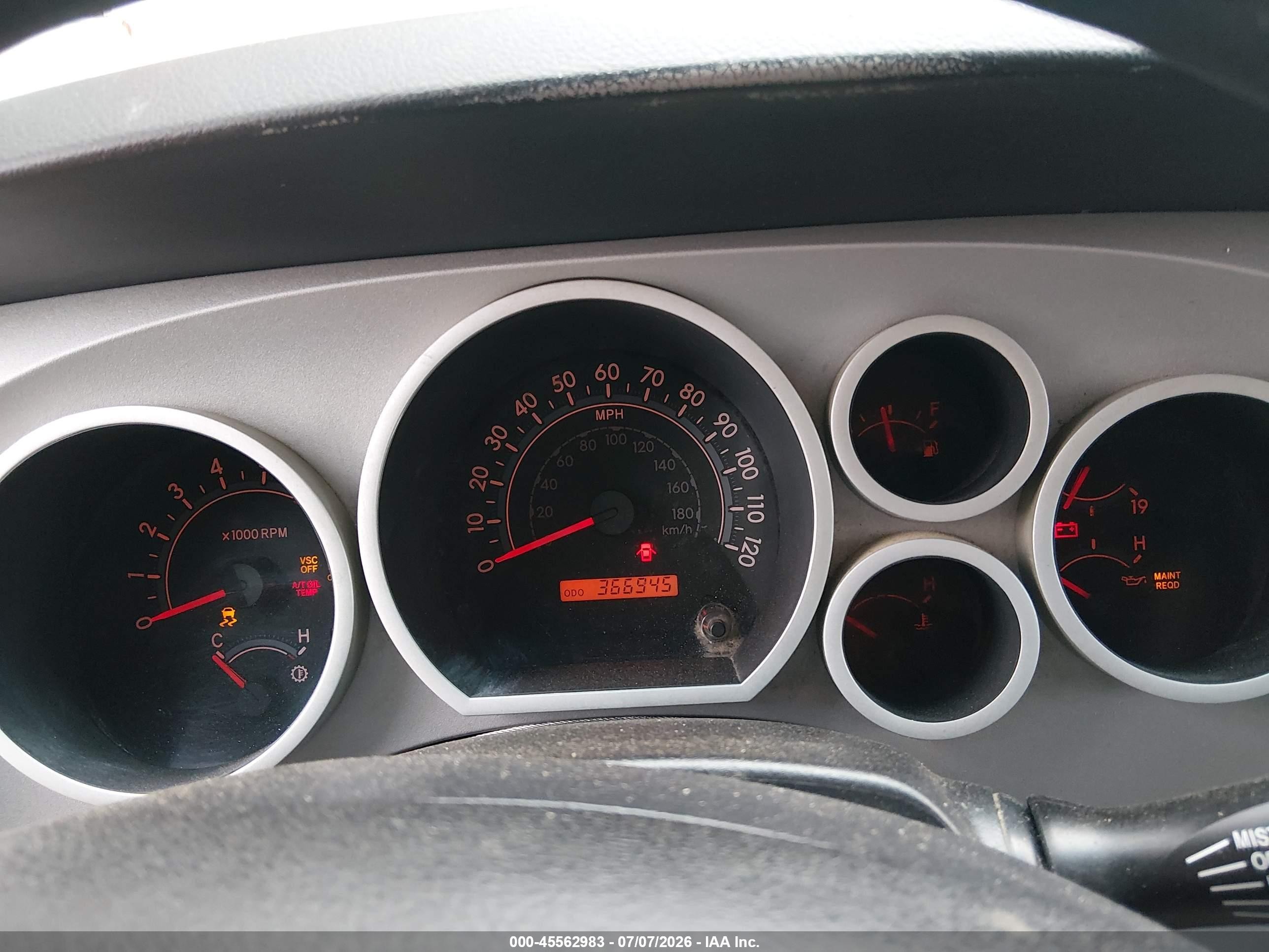 2007 Toyota Tundra Sr5 V8 White vin: 5TFRV54147X013974