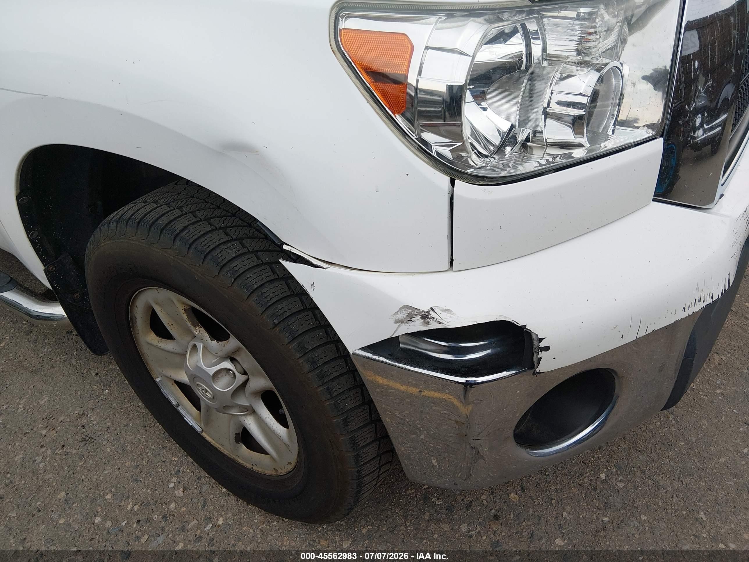 2007 Toyota Tundra Sr5 V8 White vin: 5TFRV54147X013974