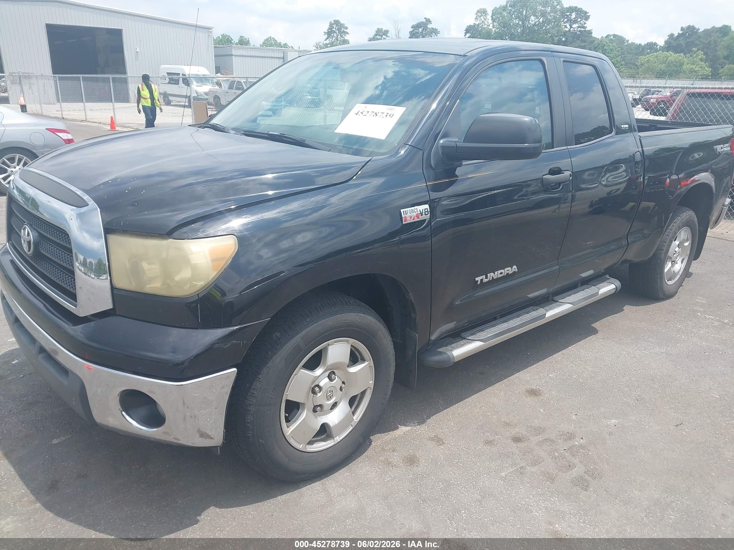2008 Toyota Tundra Sr5 5.7l V8 Черный vin: 5TFRV54148X041162