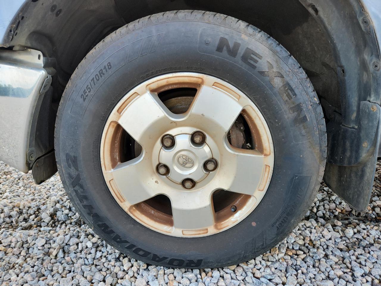 2008 Toyota Tundra Grade Blue vin: 5TFRV54148X063792 Damage: Left Front Wheel, Curb Rash, 3 To 4 Inches