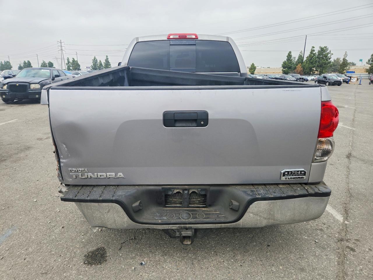 2007 Toyota Tundra Double Cab Sr5 Silver vin: 5TFRV54157X004037