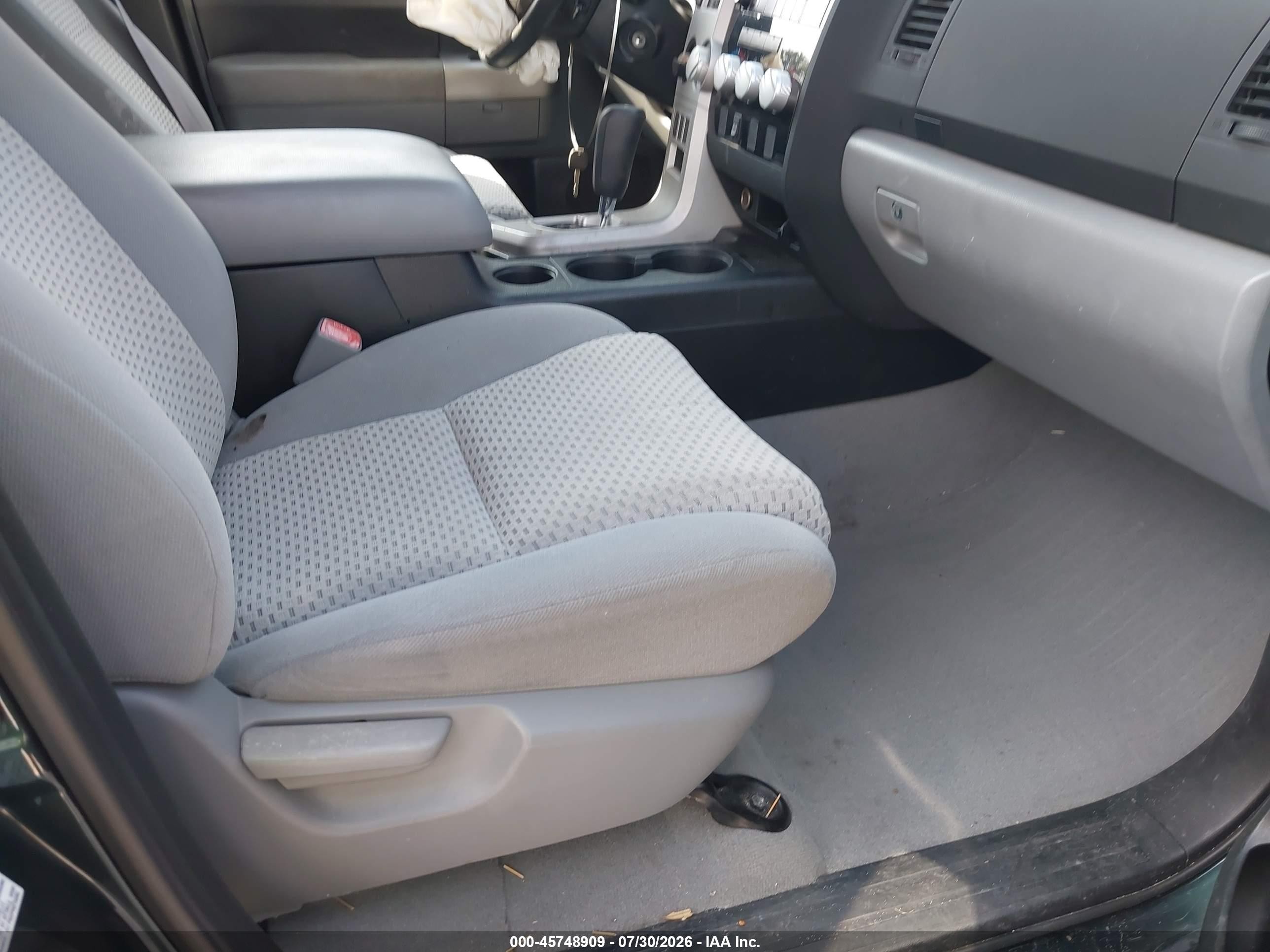 2007 Toyota Tundra Sr5 V8 Зеленый vin: 5TFRV54157X021730