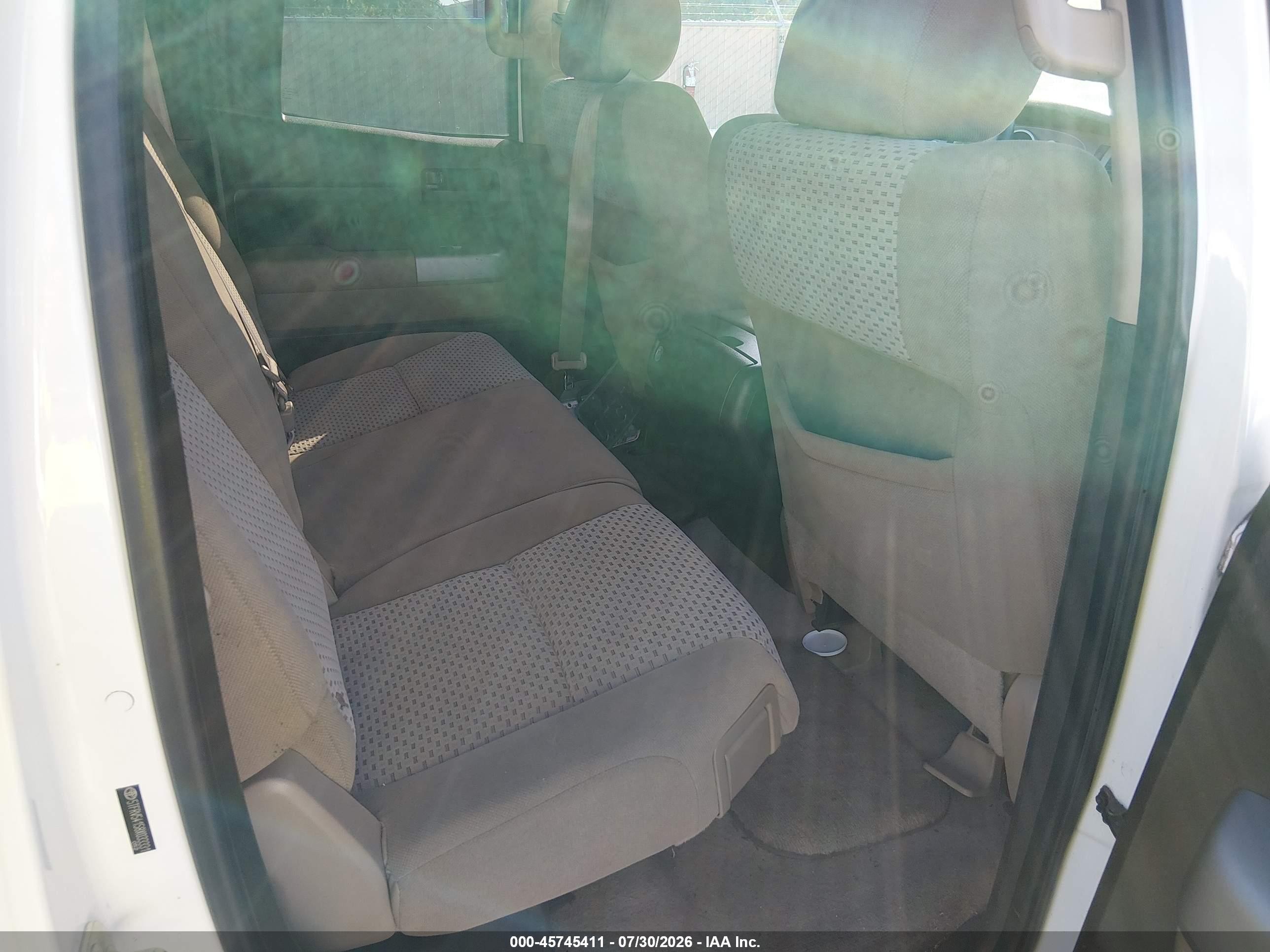 2008 Toyota Tundra Sr5 5.7l V8 Белый vin: 5TFRV54158X033331