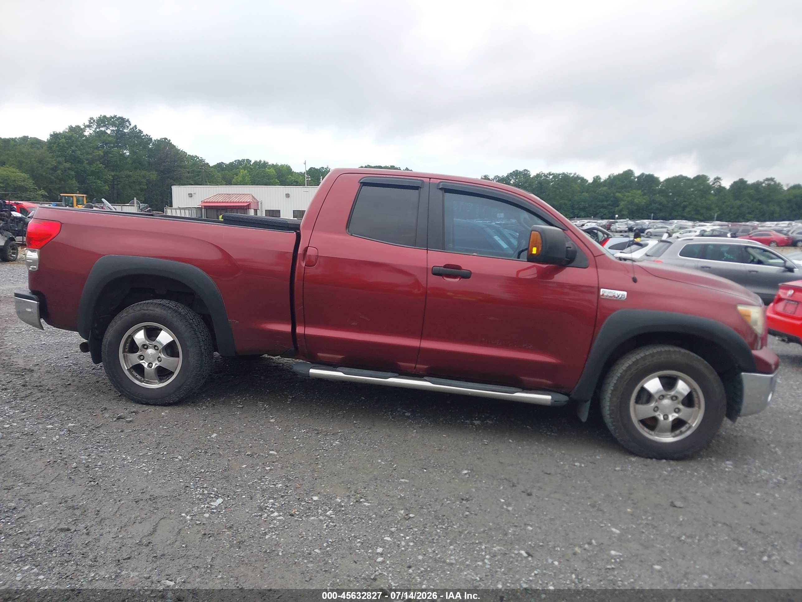 2007 Toyota Tundra Sr5 V8 Burgundy vin: 5TFRV54167X017721