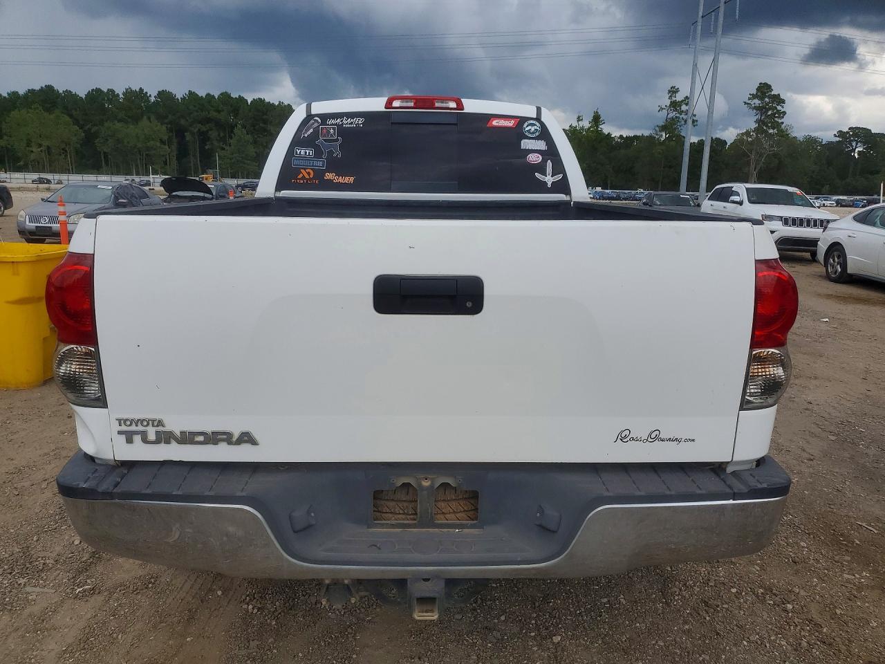 2007 Toyota Tundra Sr5 White vin: 5TFRV54177X031563