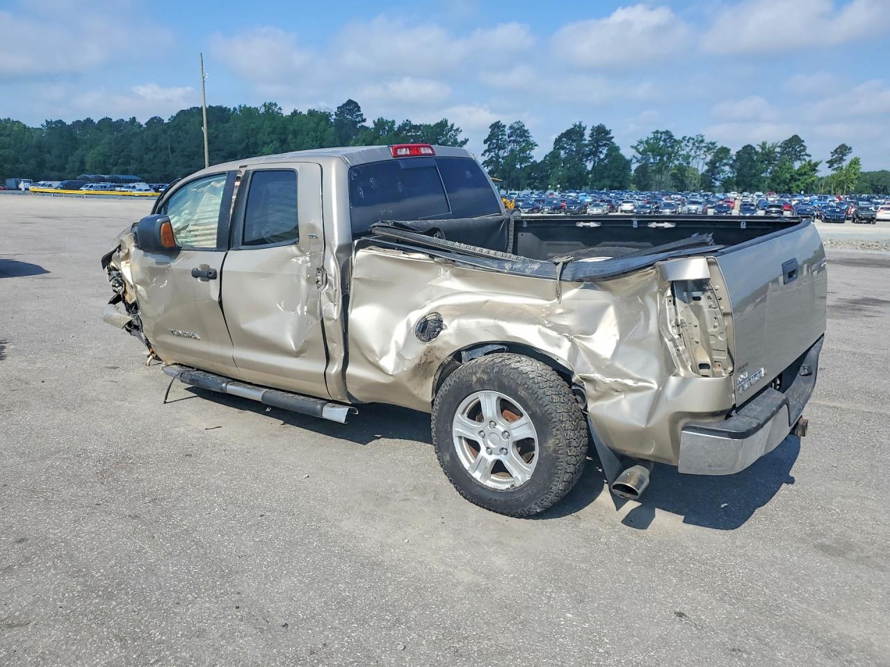 2007 Toyota Tundra Double Cab Sr5 Gold vin: 5TFRV54187X010642