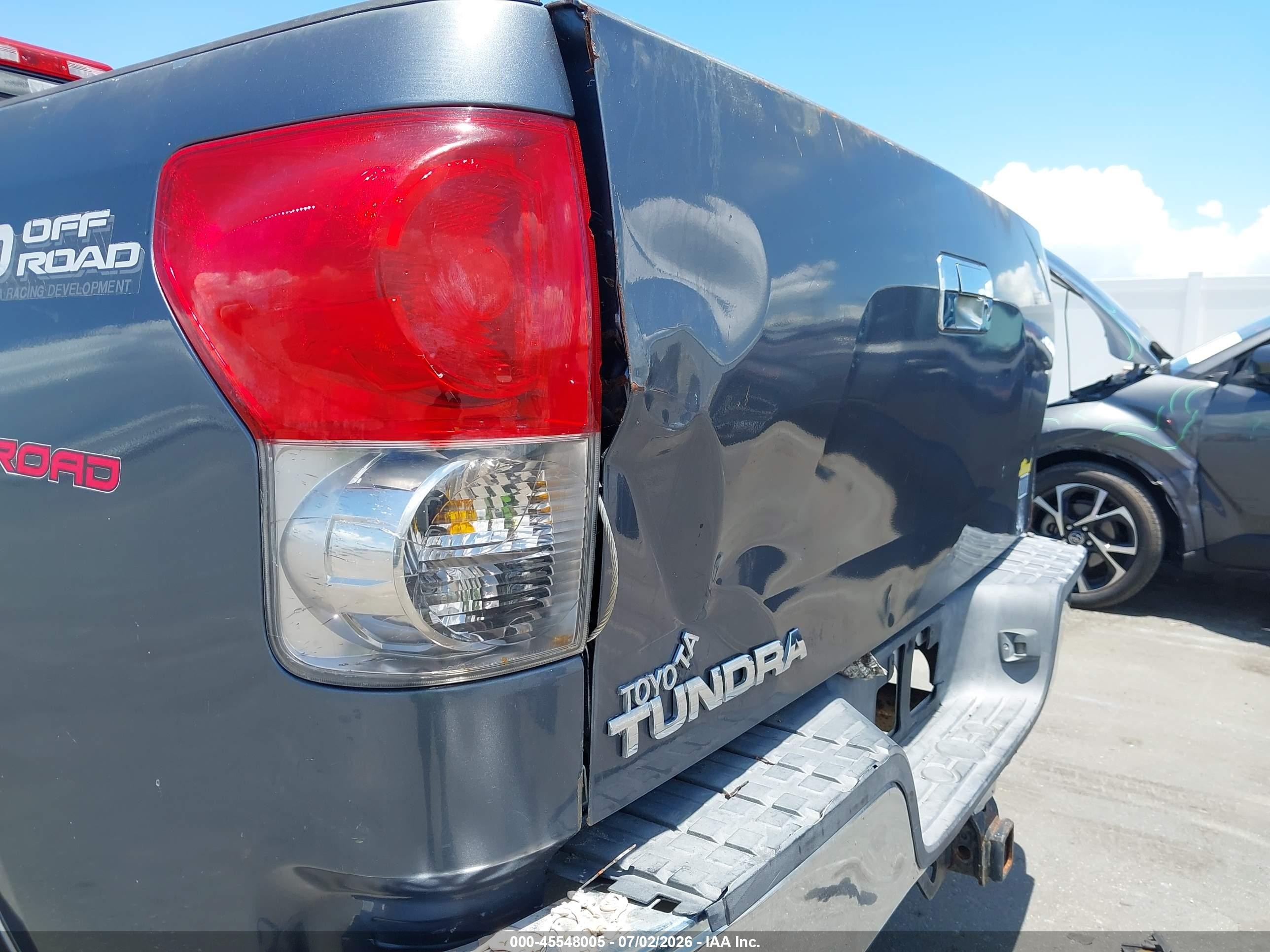 2008 Toyota Tundra Sr5 5.7l V8 Blue vin: 5TFRV54188X048454
