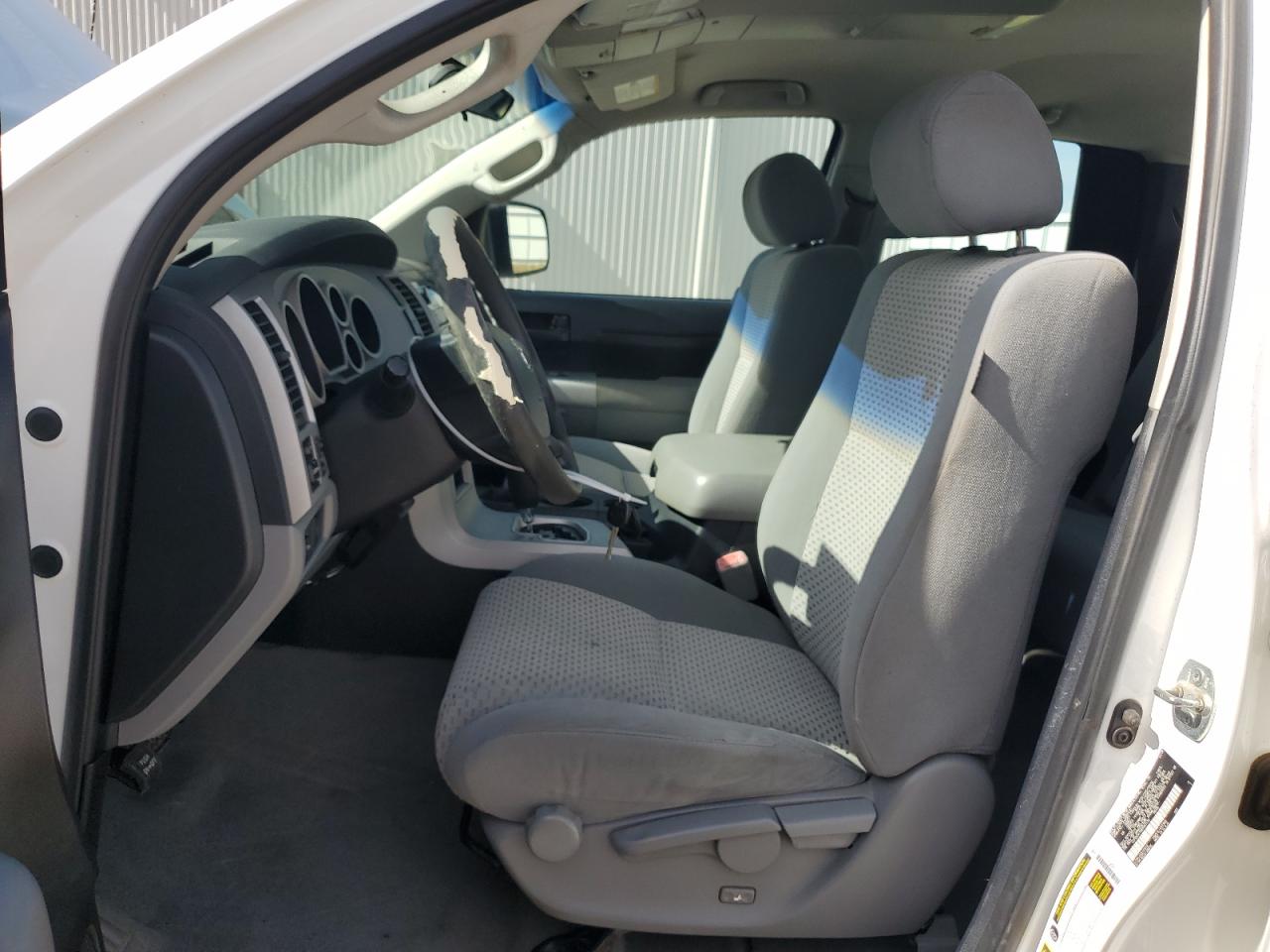 2008 Toyota Tundra White vin: 5TFRV54188X061110