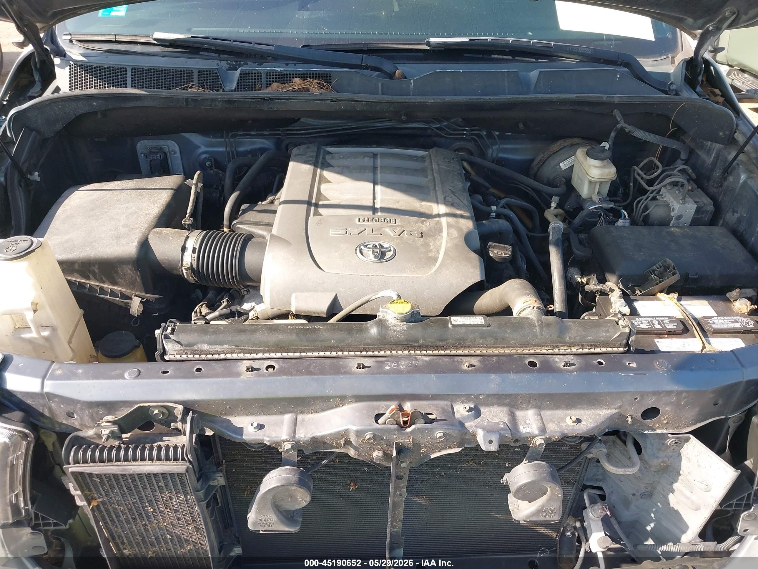 2008 Toyota Tundra Sr5 5.7l V8 White vin: 5TFRV54198X033378