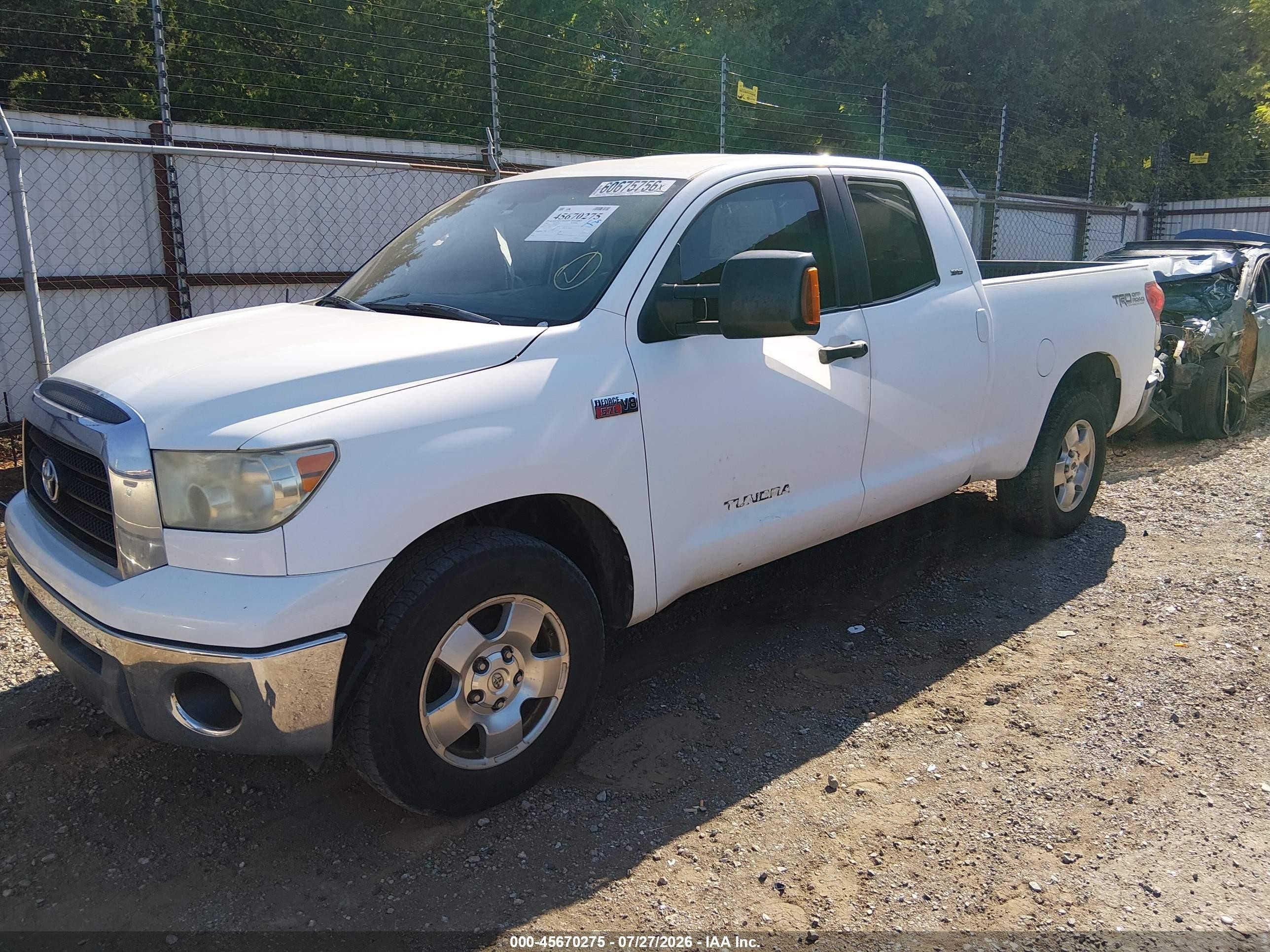 2007 Toyota Tundra Sr5 V8 White vin: 5TFRV541X7X006009