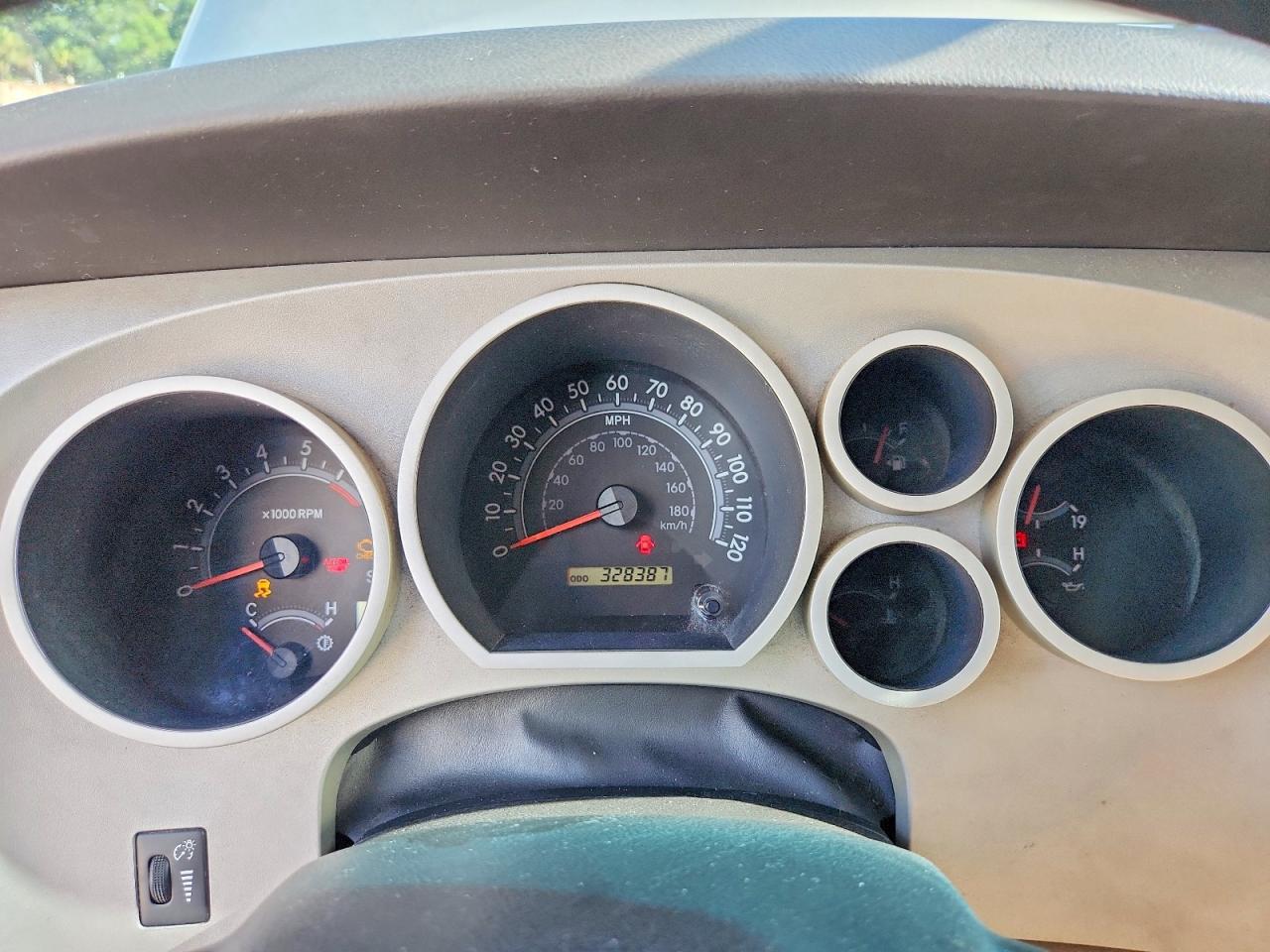 2007 Toyota Tundra Sr5 Tan vin: 5TFRV541X7X026373