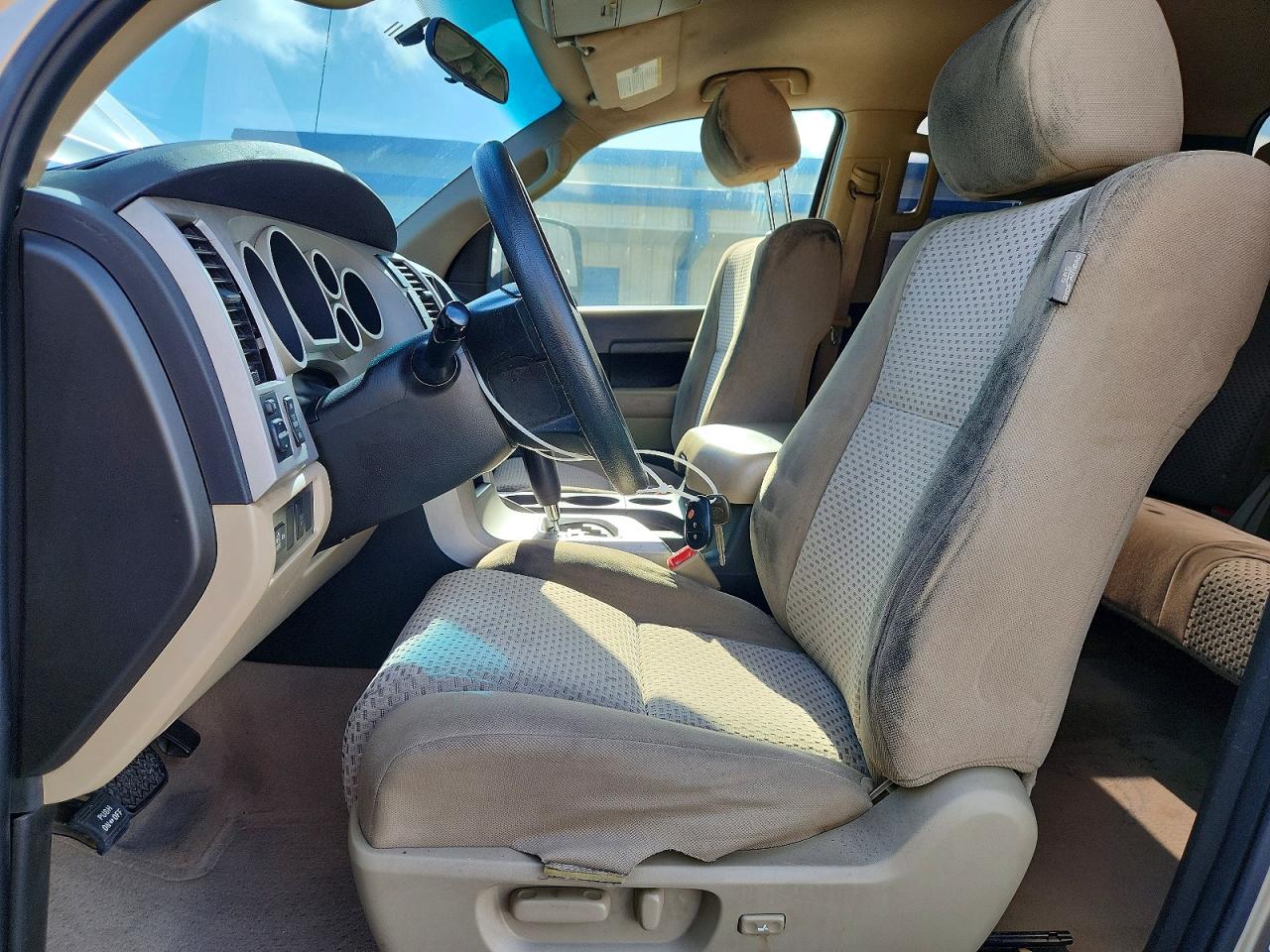 2007 Toyota Tundra Sr5 Tan vin: 5TFRV541X7X026373