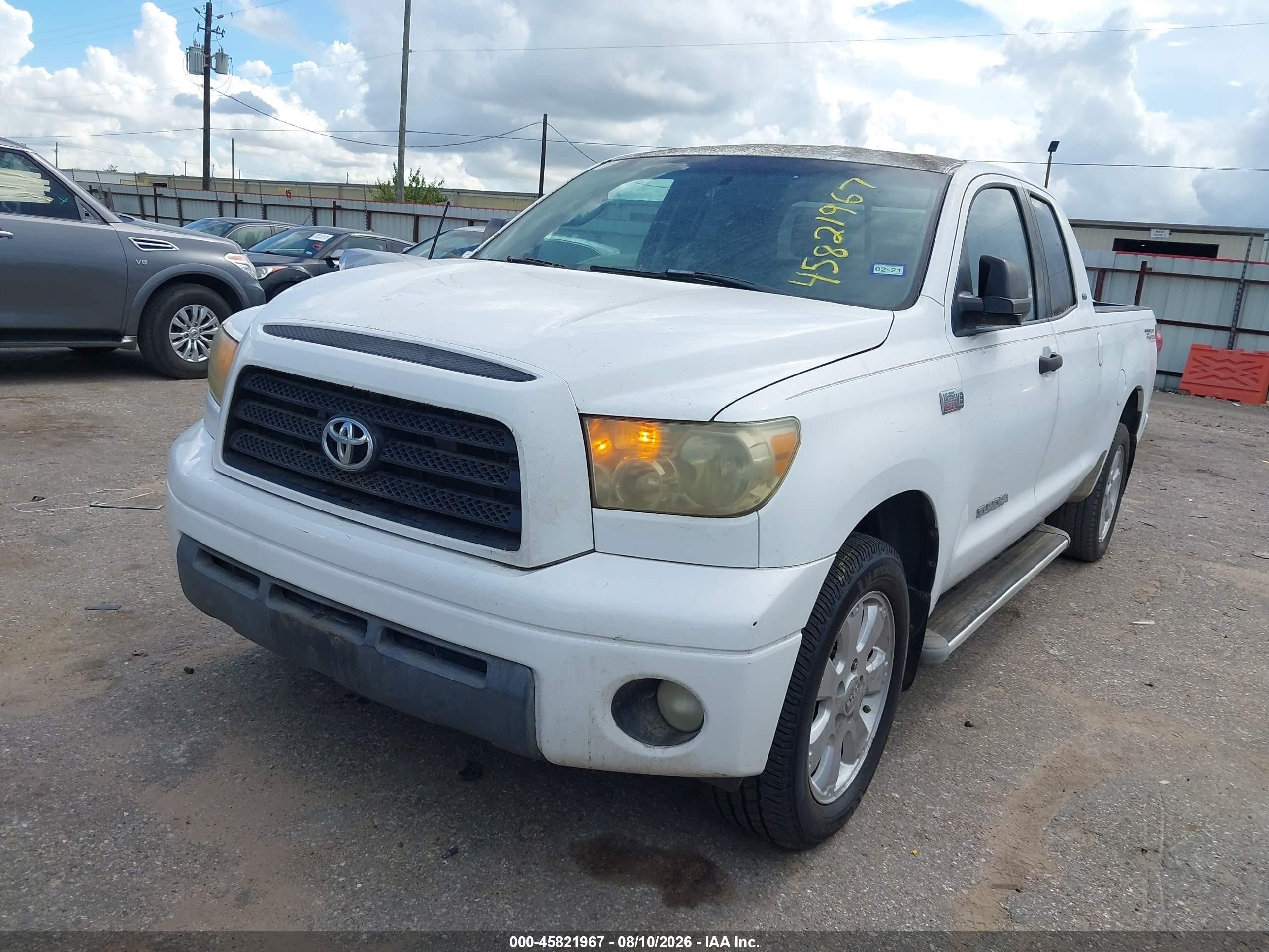 2008 Toyota Tundra Sr5 5.7l V8 Белый vin: 5TFRV541X8X051291