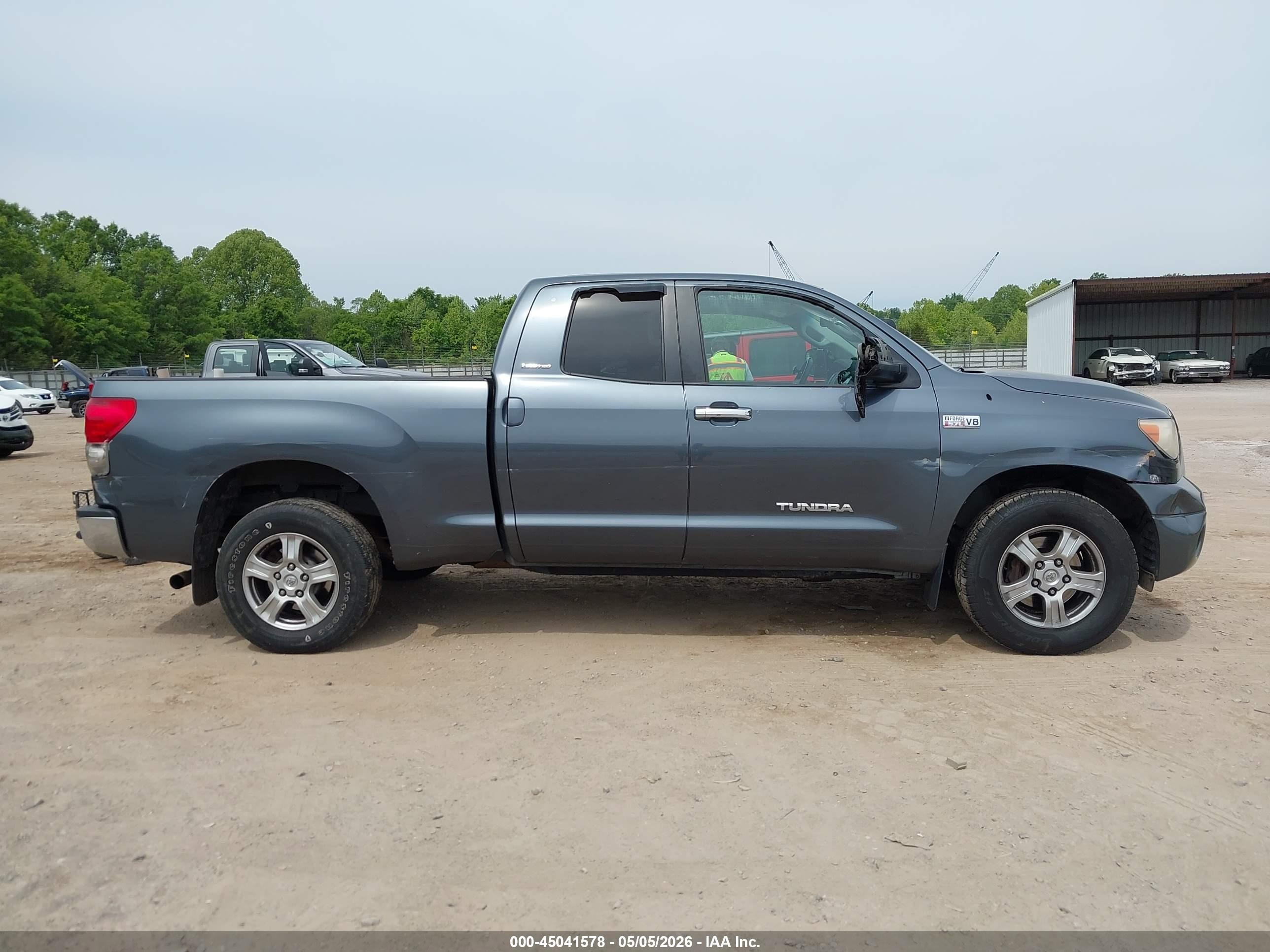 2007 Toyota Tundra Limited 5.7l V8 Синий vin: 5TFRV58117X020990