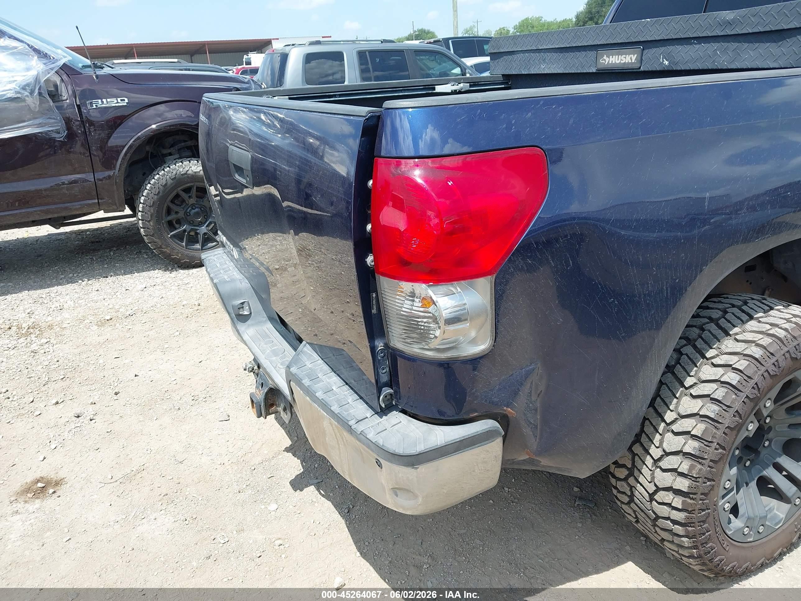 2008 Toyota Tundra Limited 5.7l V8 Blue vin: 5TFRV58128X050033