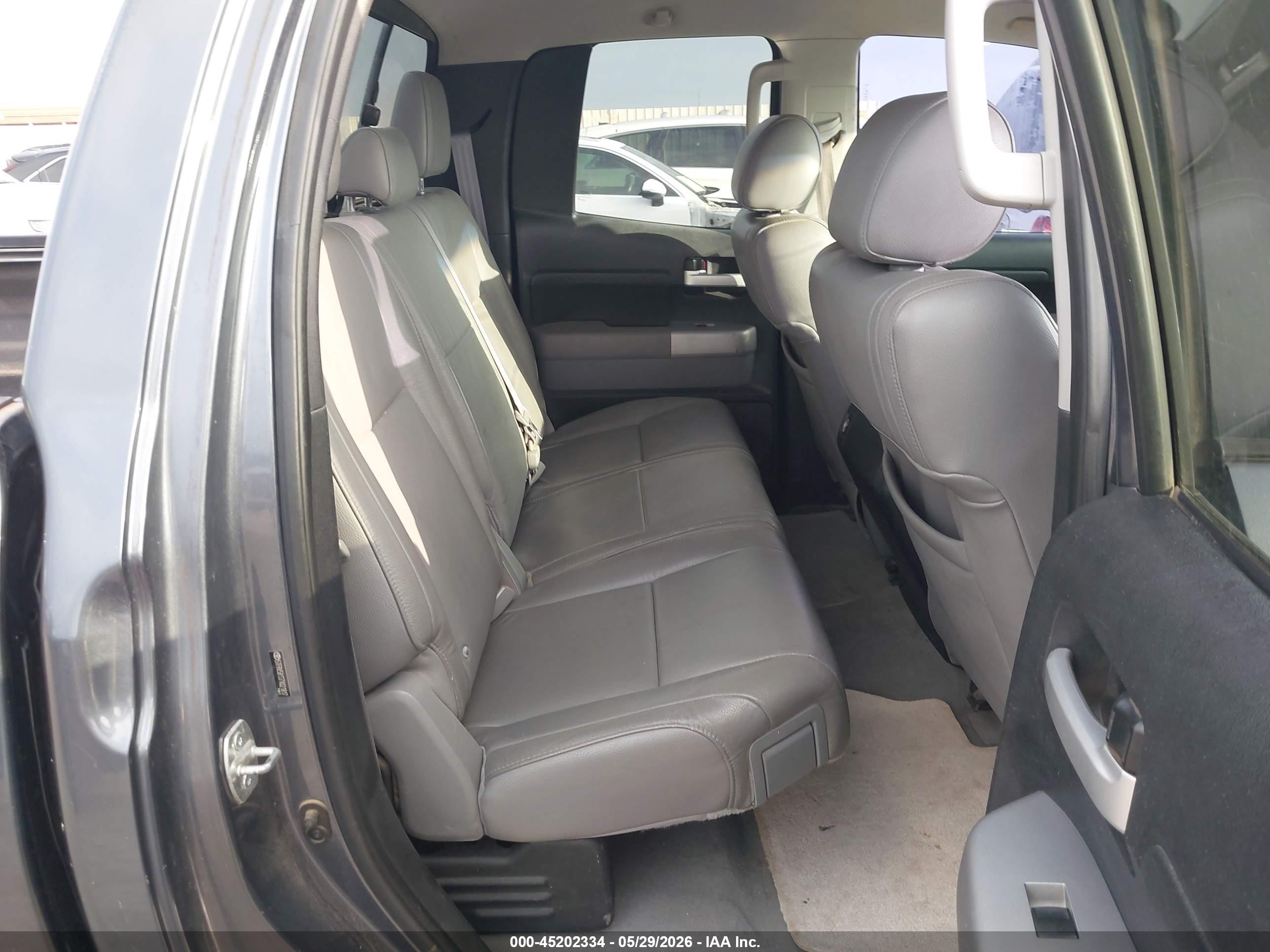 2007 Toyota Tundra Limited 5.7l V8 Gray vin: 5TFRV58137X021817