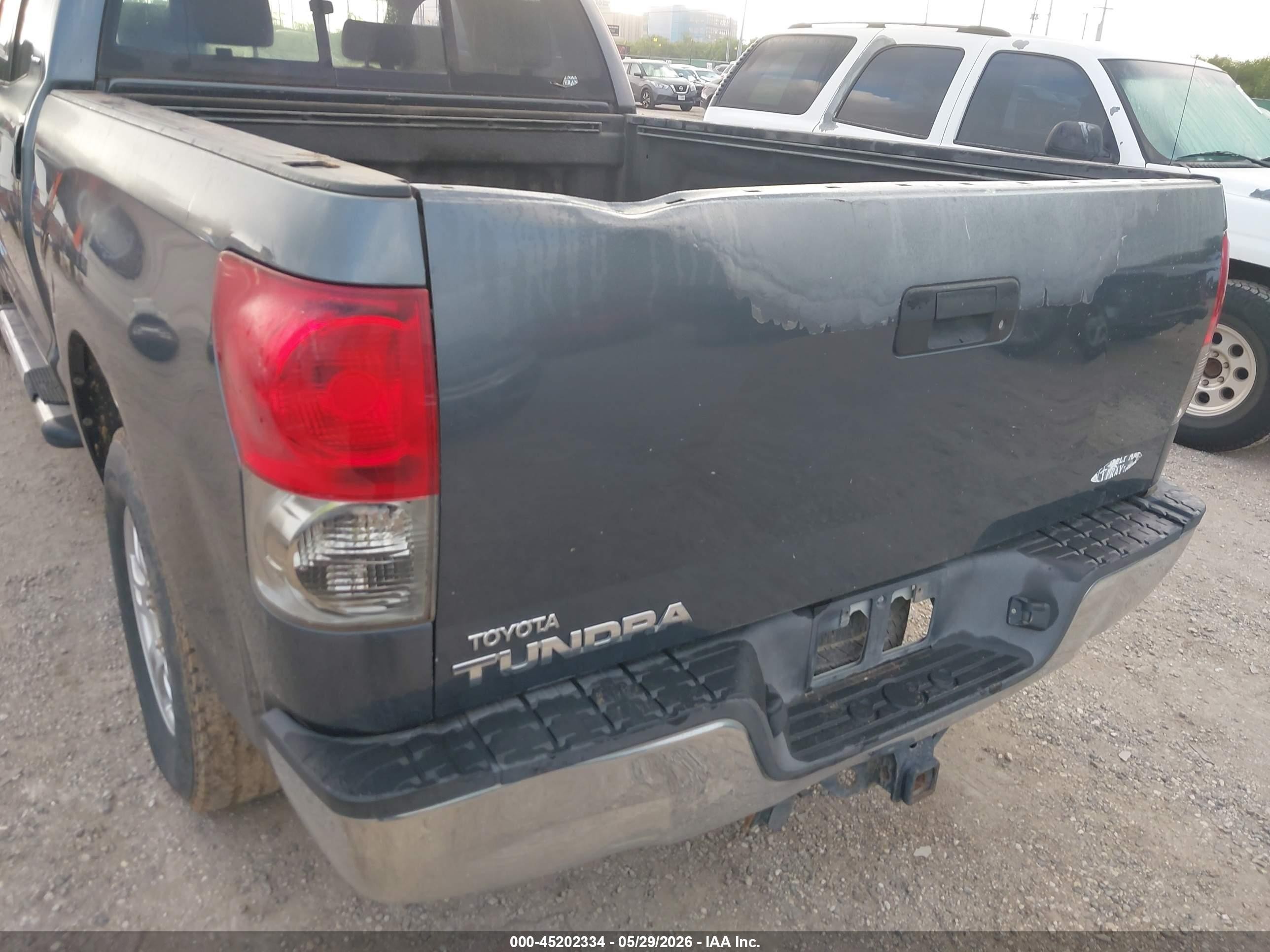 2007 Toyota Tundra Limited 5.7l V8 Gray vin: 5TFRV58137X021817