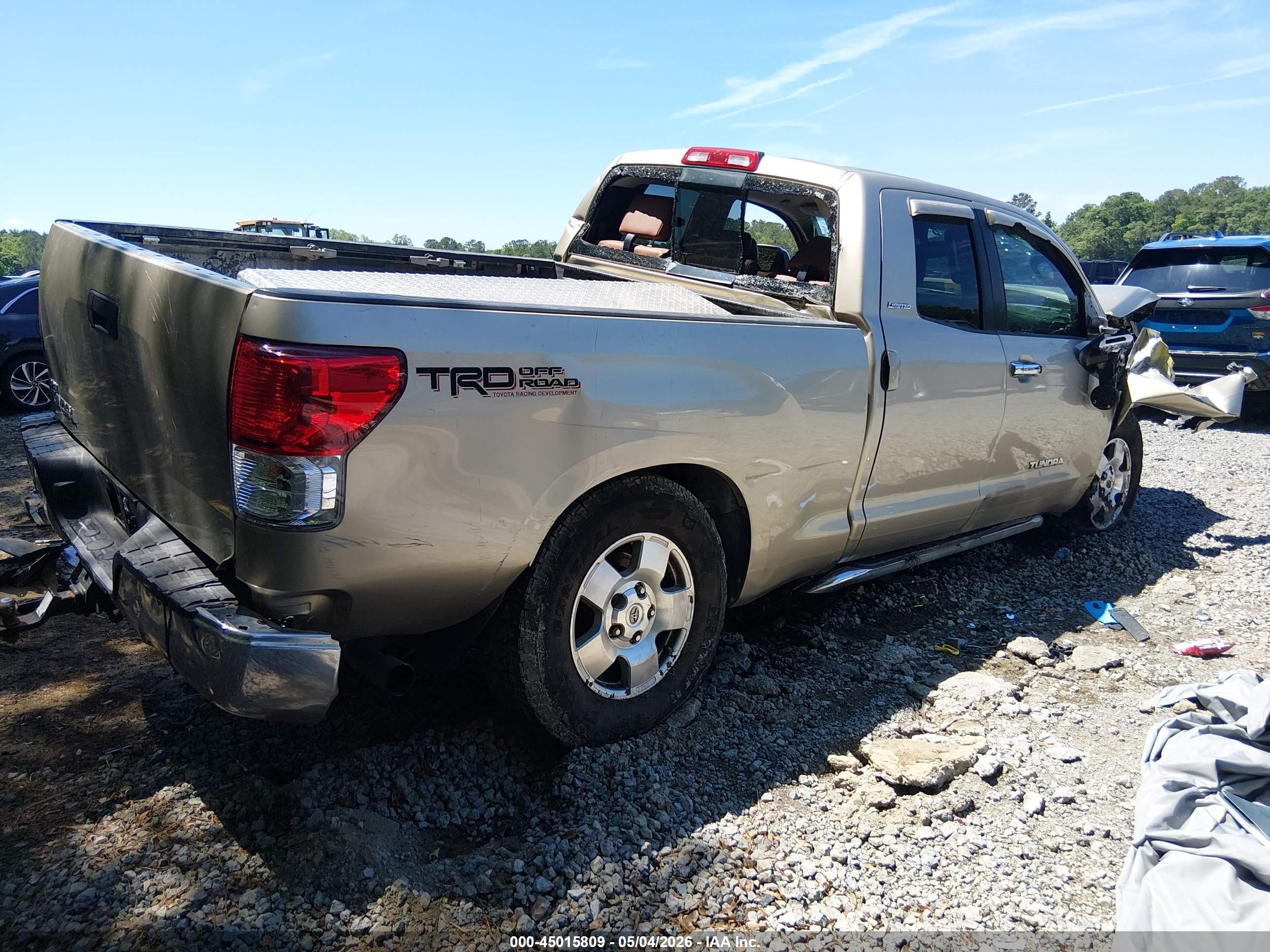 2007 Toyota Tundra Limited 5.7l V8 Beige vin: 5TFRV581X7X022852