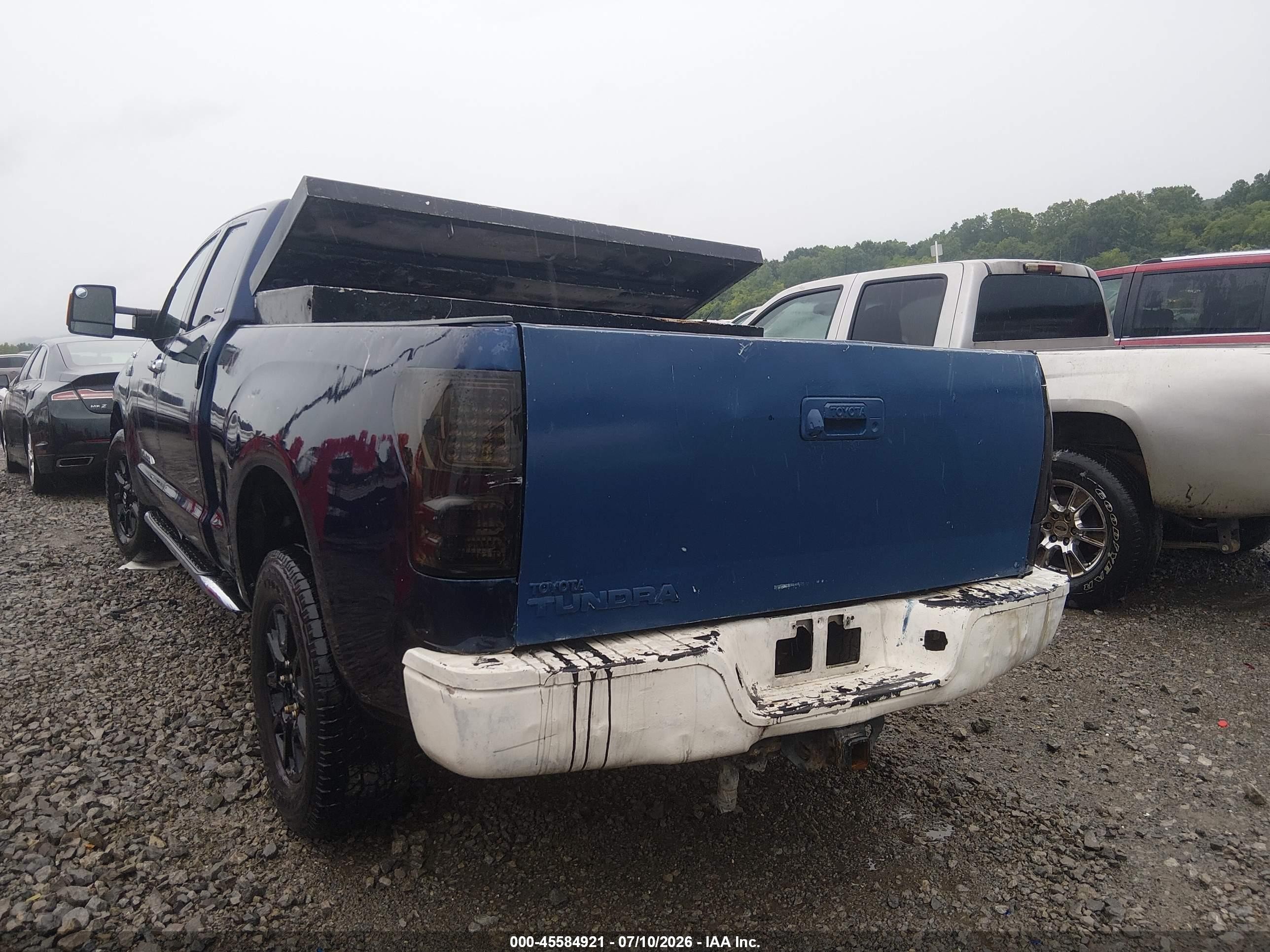 2007 Toyota Tundra Limited 5.7l V8 Blue vin: 5TFRV581X7X024830