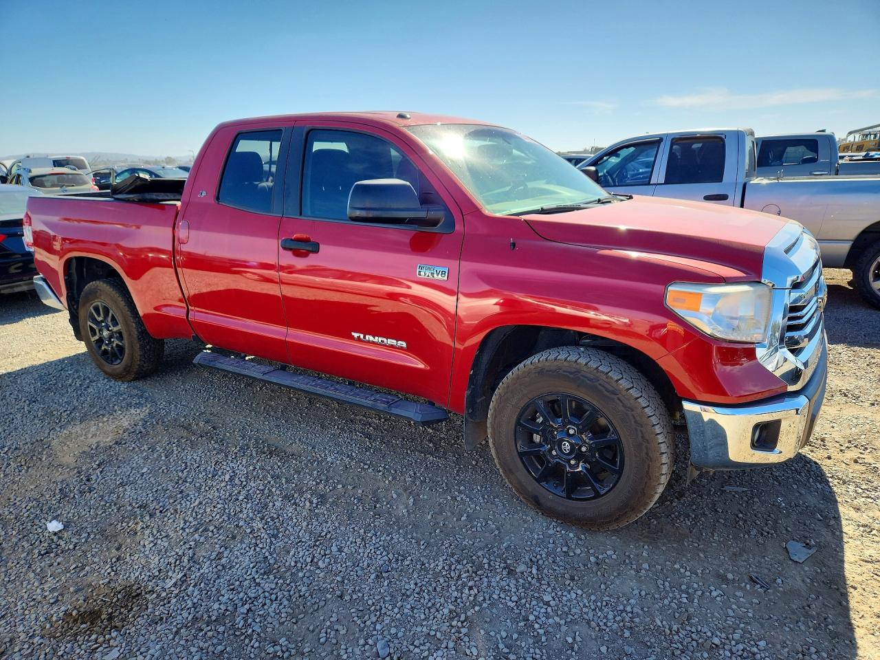 2016 Toyota Tundra Sr5 Red vin: 5TFRW5F16GX202183