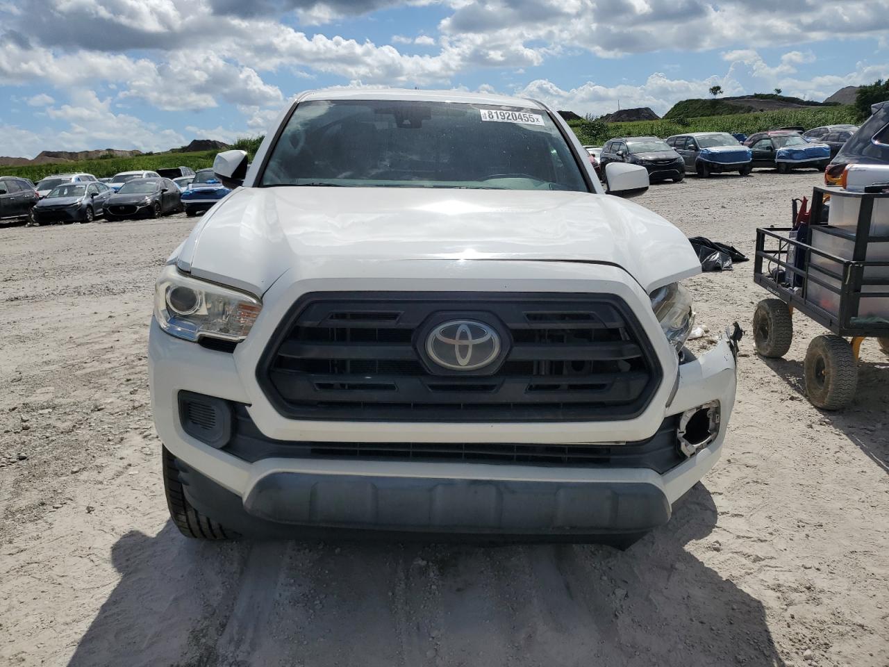 2018 Toyota Tacoma Access Cab Белый vin: 5TFRX5GN0JX117264