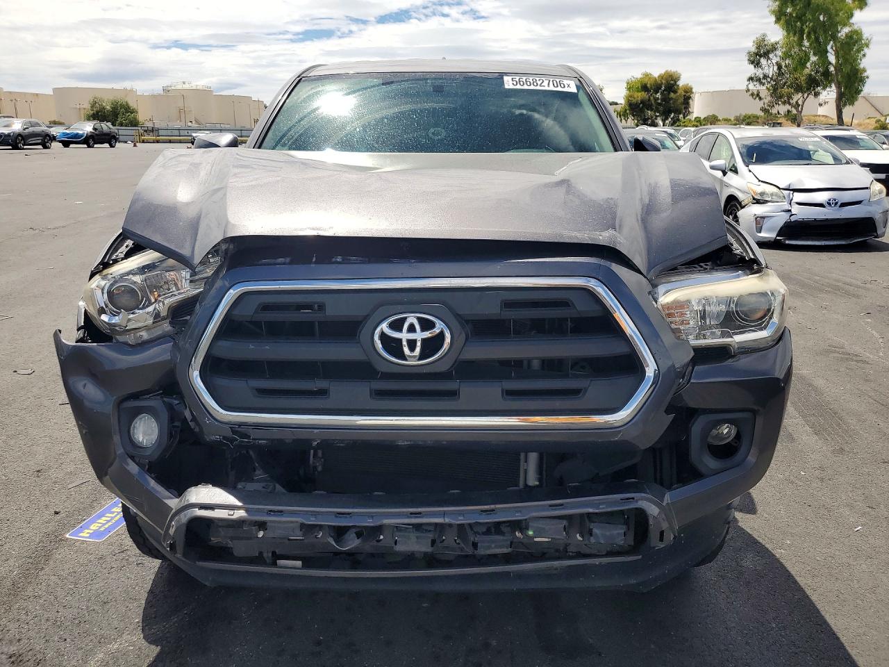 2016 Toyota Tacoma Sr5 Gray vin: 5TFRX5GN2GX065256