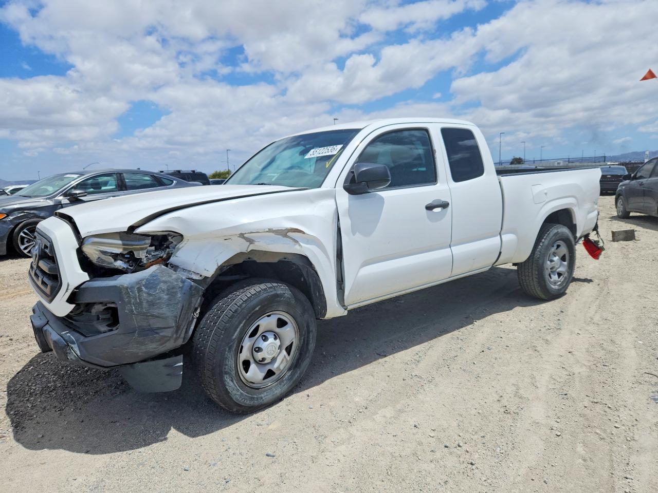 2016 Toyota Tacoma Sr White vin: 5TFRX5GN7GX065396