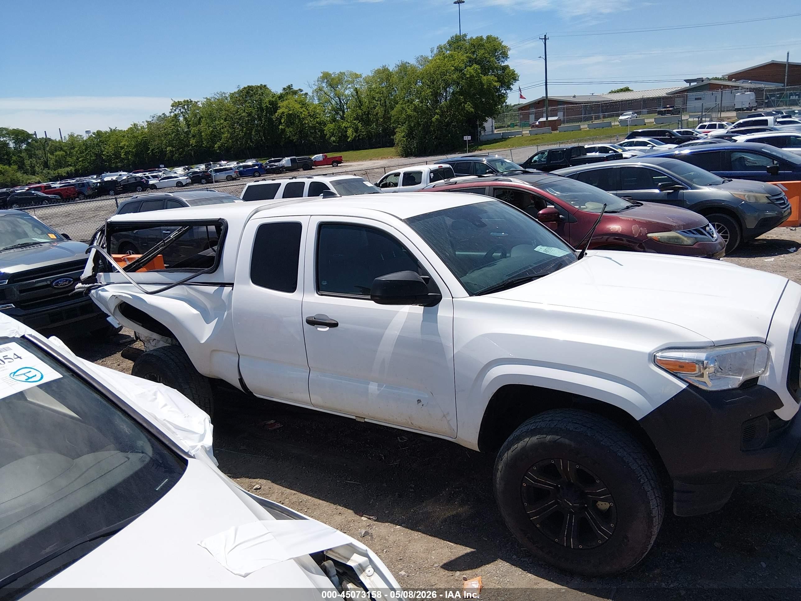 2020 Toyota Tacoma Sr Белый vin: 5TFRX5GN9LX177675