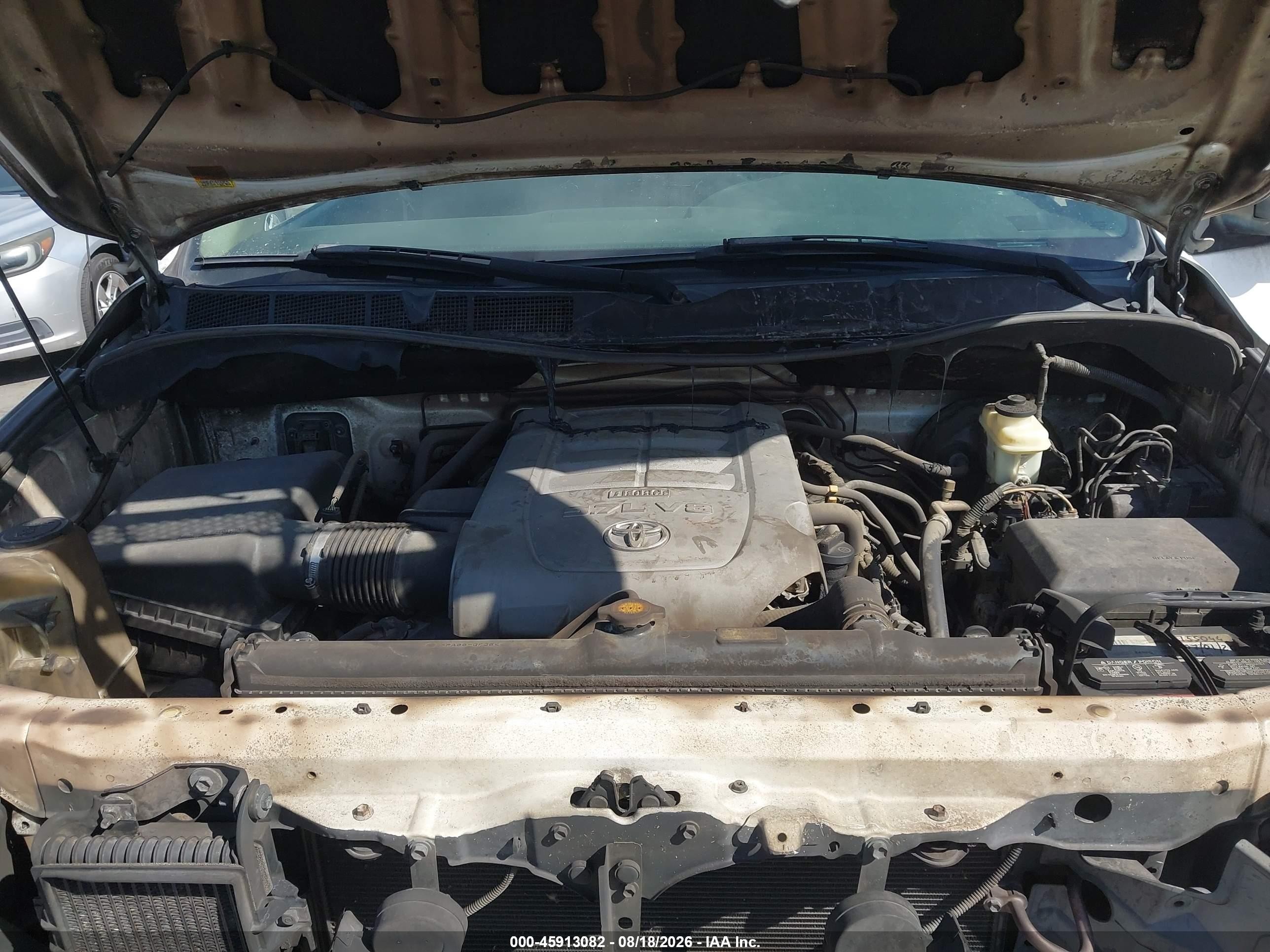2010 Toyota Tundra Grade 5.7l V8 White vin: 5TFRY5F10AX083855