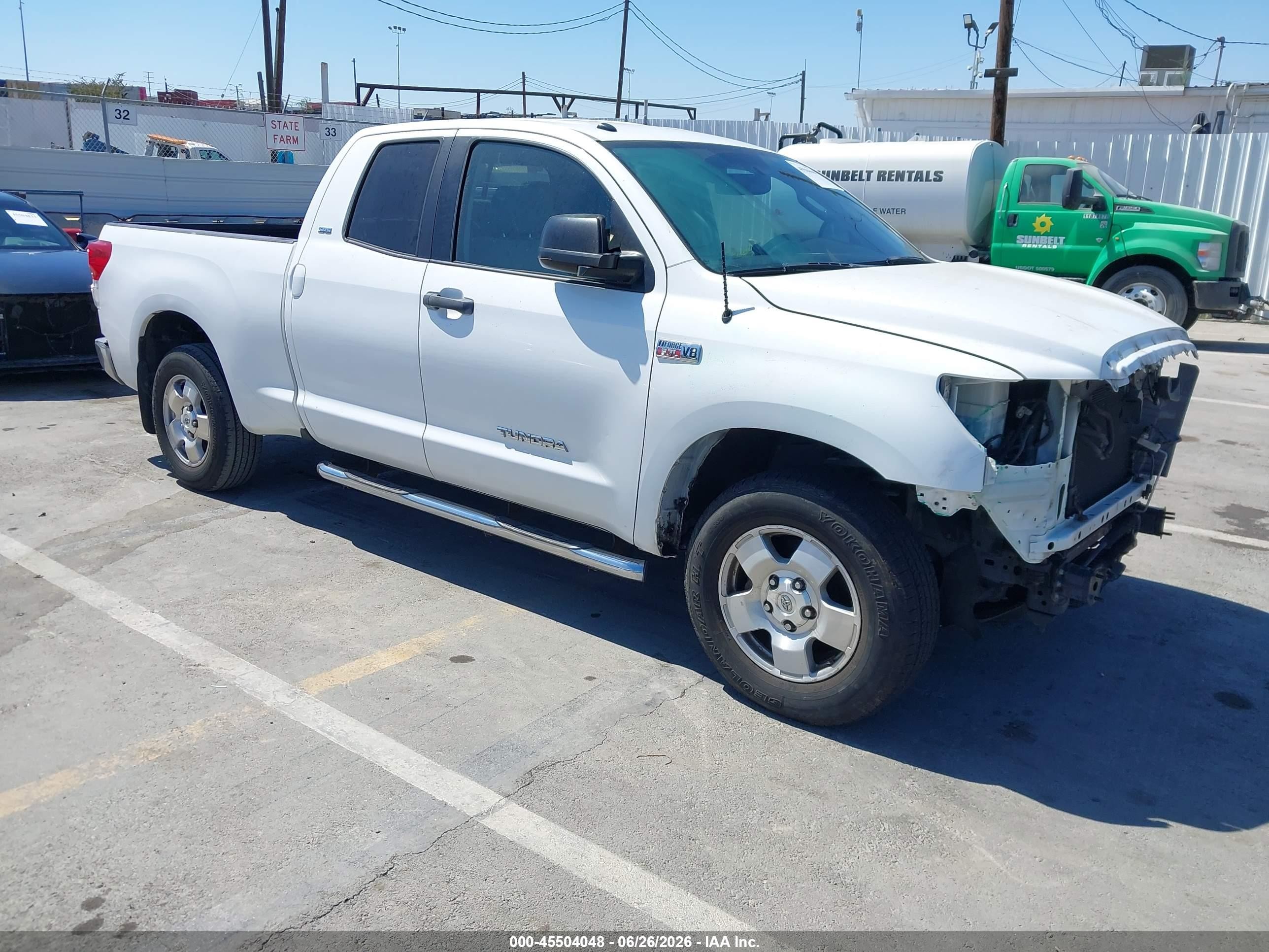 2010 Toyota Tundra Grade 5.7l V8 White vin: 5TFRY5F10AX094581