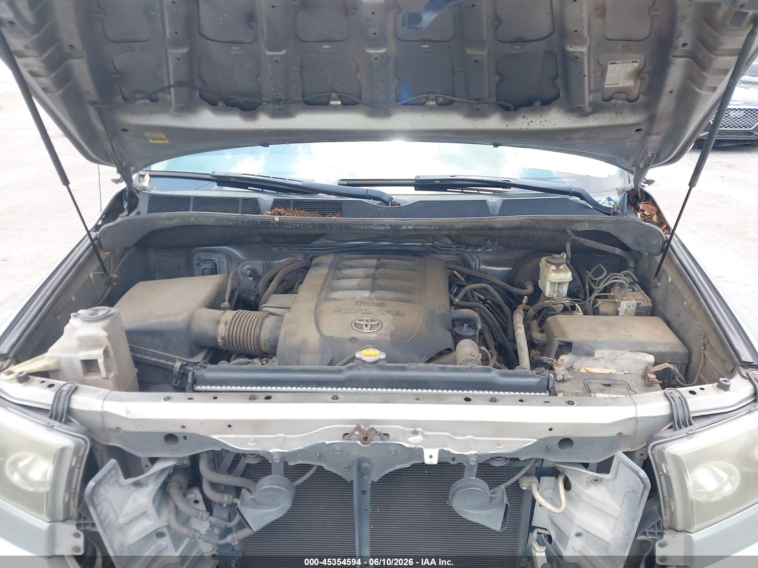 2012 Toyota Tundra Grade 5.7l V8 Silver vin: 5TFRY5F10CX125315