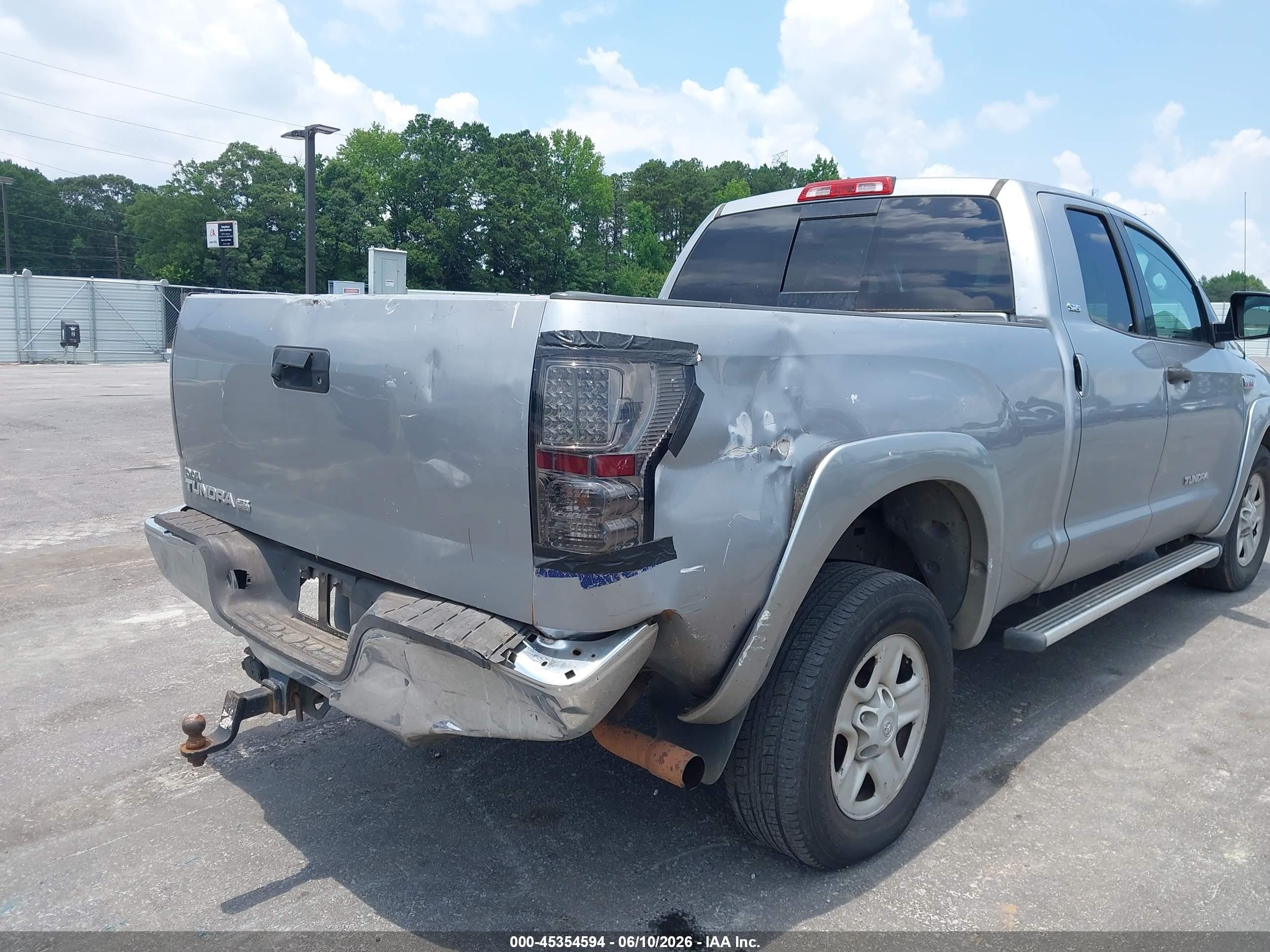 2012 Toyota Tundra Grade 5.7l V8 Silver vin: 5TFRY5F10CX125315