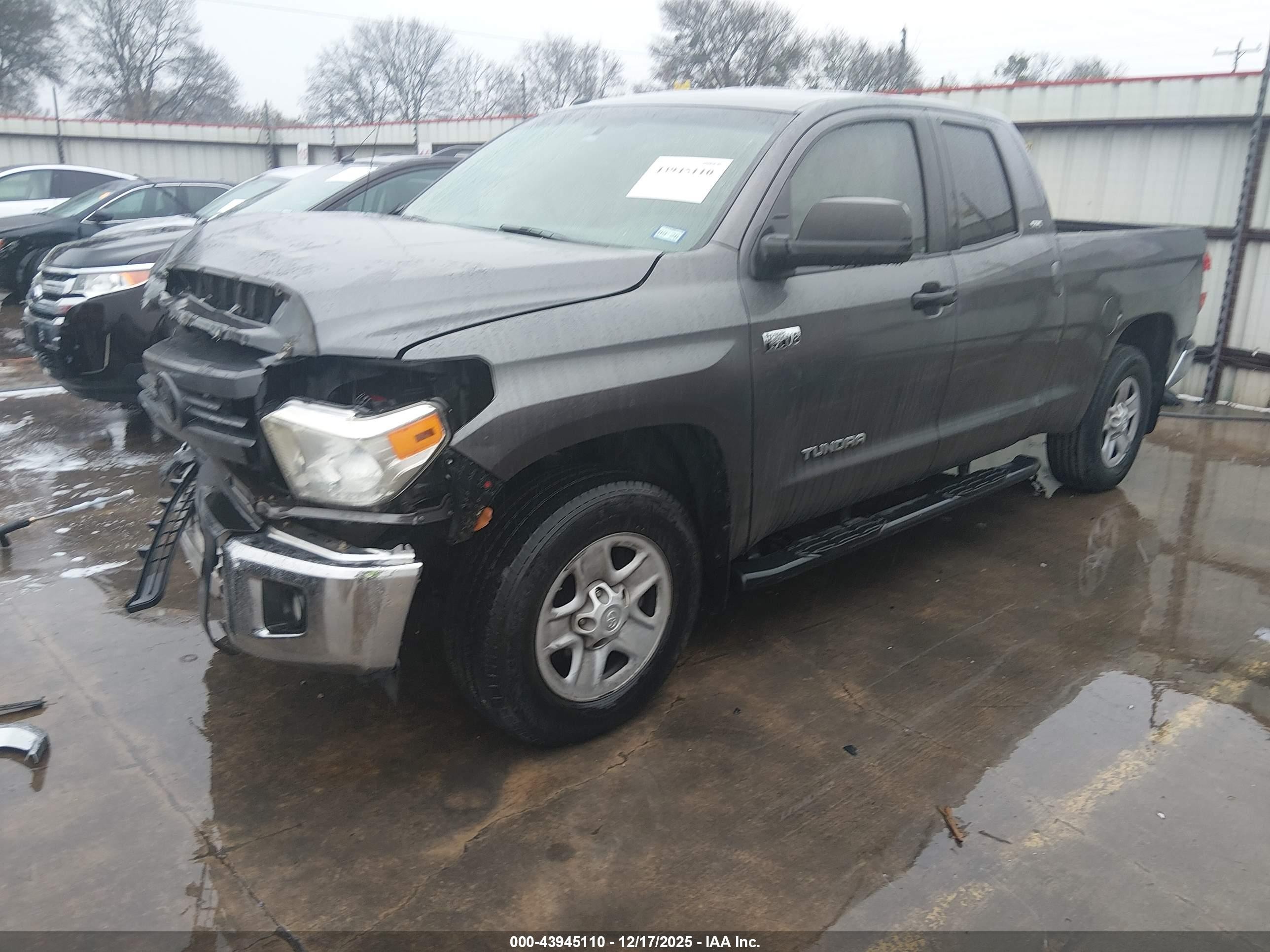 2014 Toyota Tundra Sr5 5.7l V8 Gray vin: 5TFRY5F10EX164845
