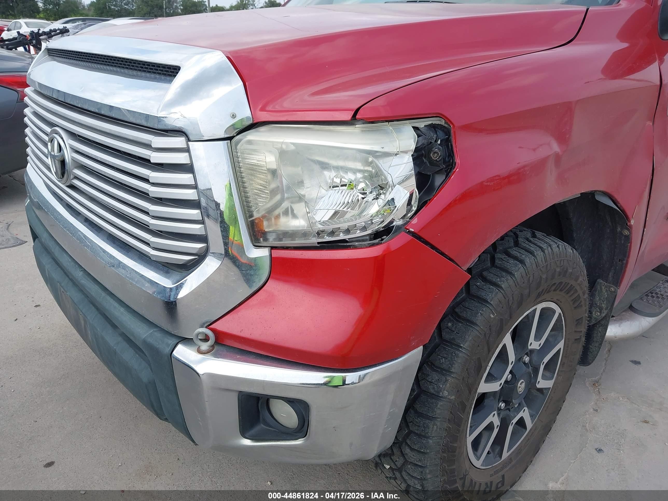 2014 Toyota Tundra Sr5 5.7l V8 Красный vin: 5TFRY5F10EX168748