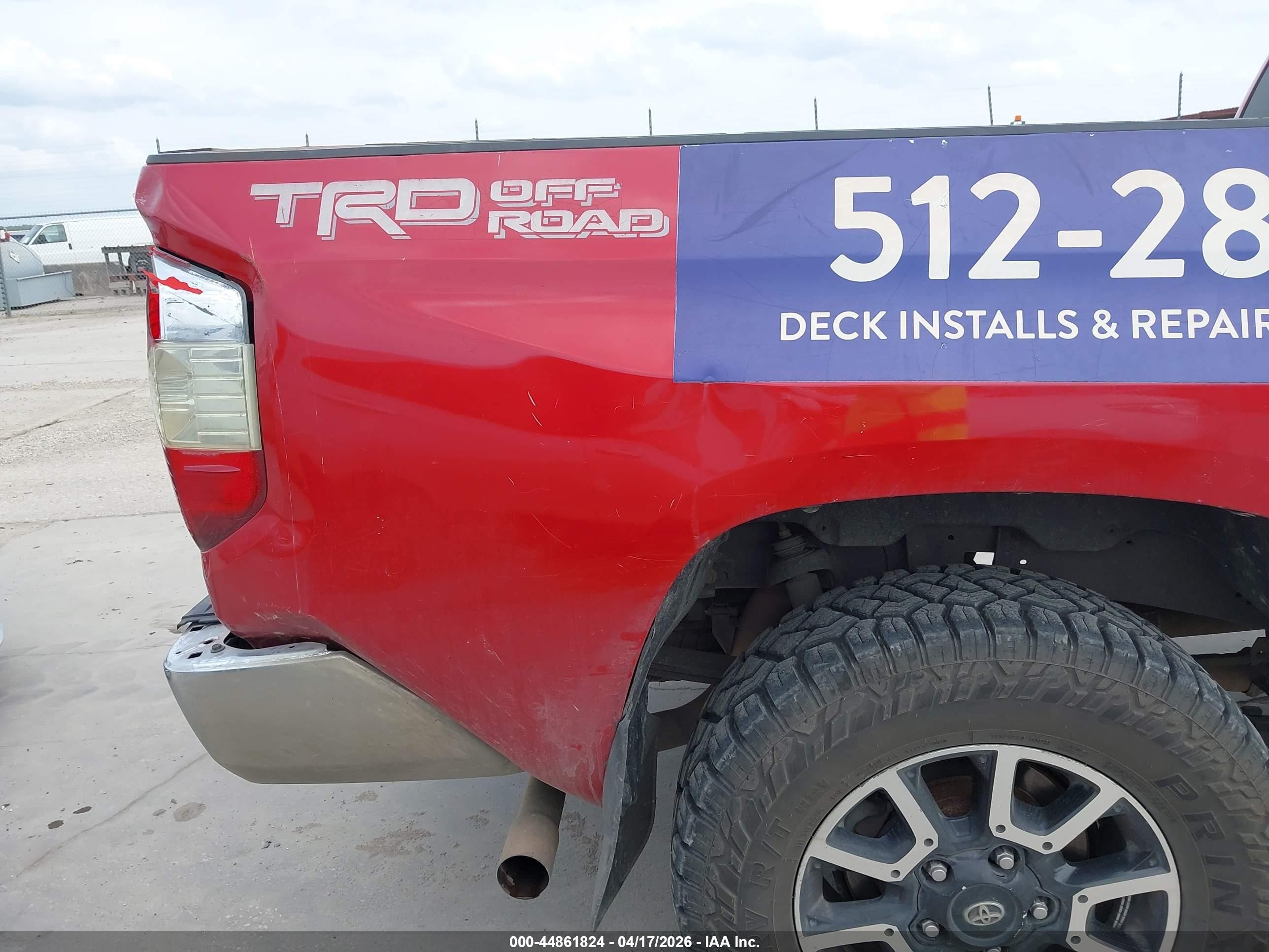 2014 Toyota Tundra Sr5 5.7l V8 Красный vin: 5TFRY5F10EX168748