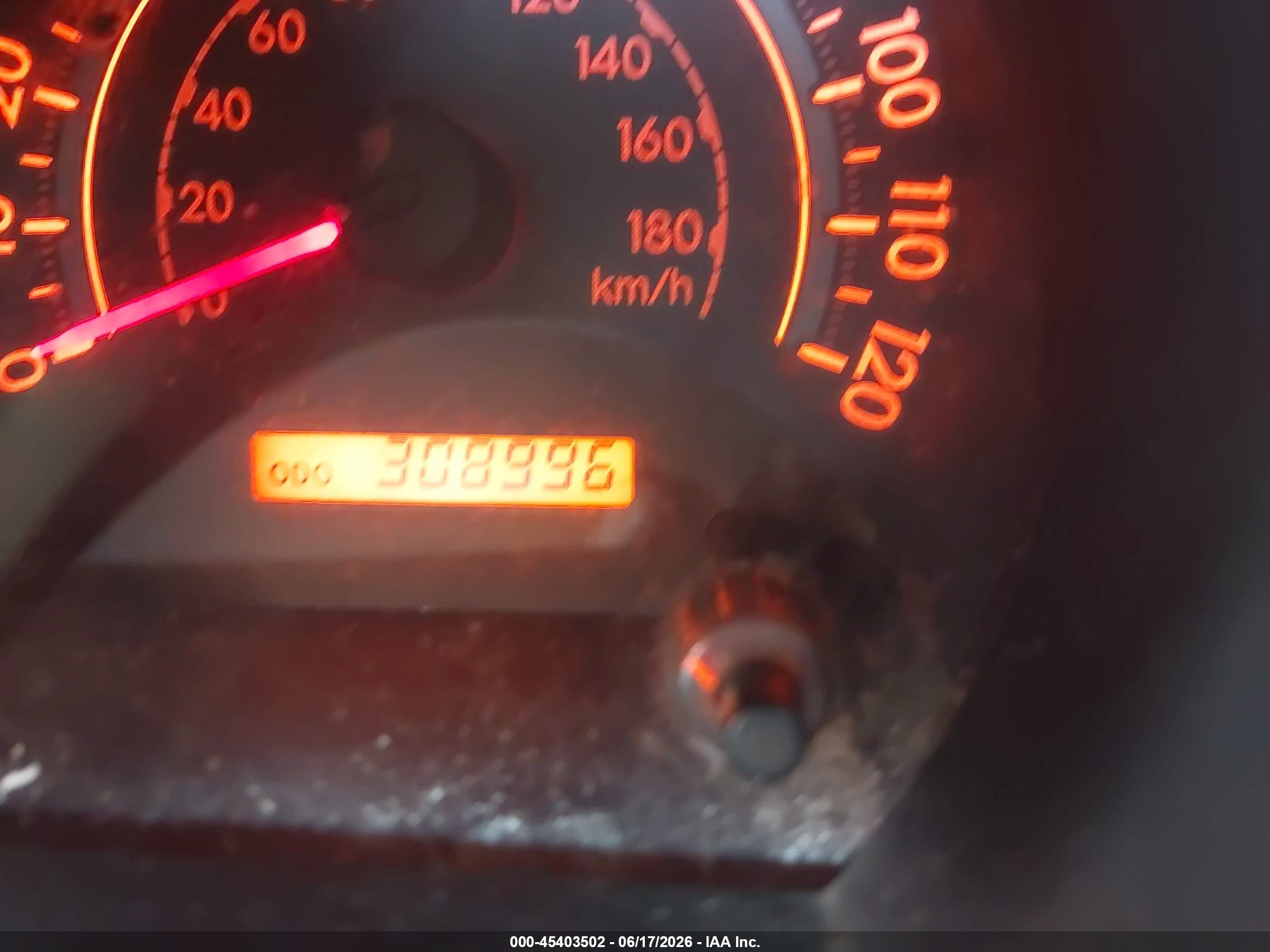 2010 Toyota Tundra Grade 5.7l V8 Серый vin: 5TFRY5F11AX080320
