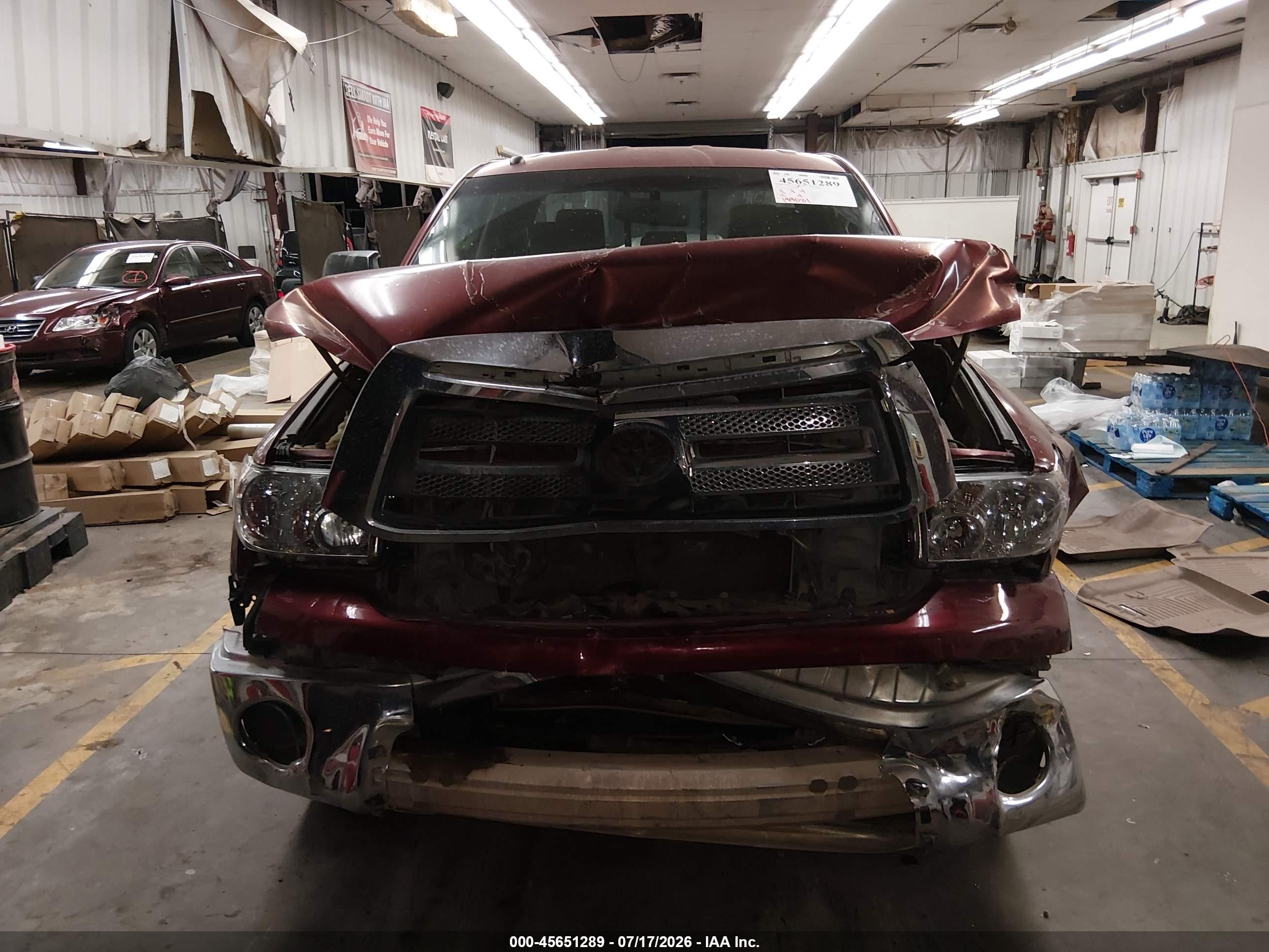 2010 Toyota Tundra Grade 5.7l V8 Burgundy vin: 5TFRY5F11AX086067