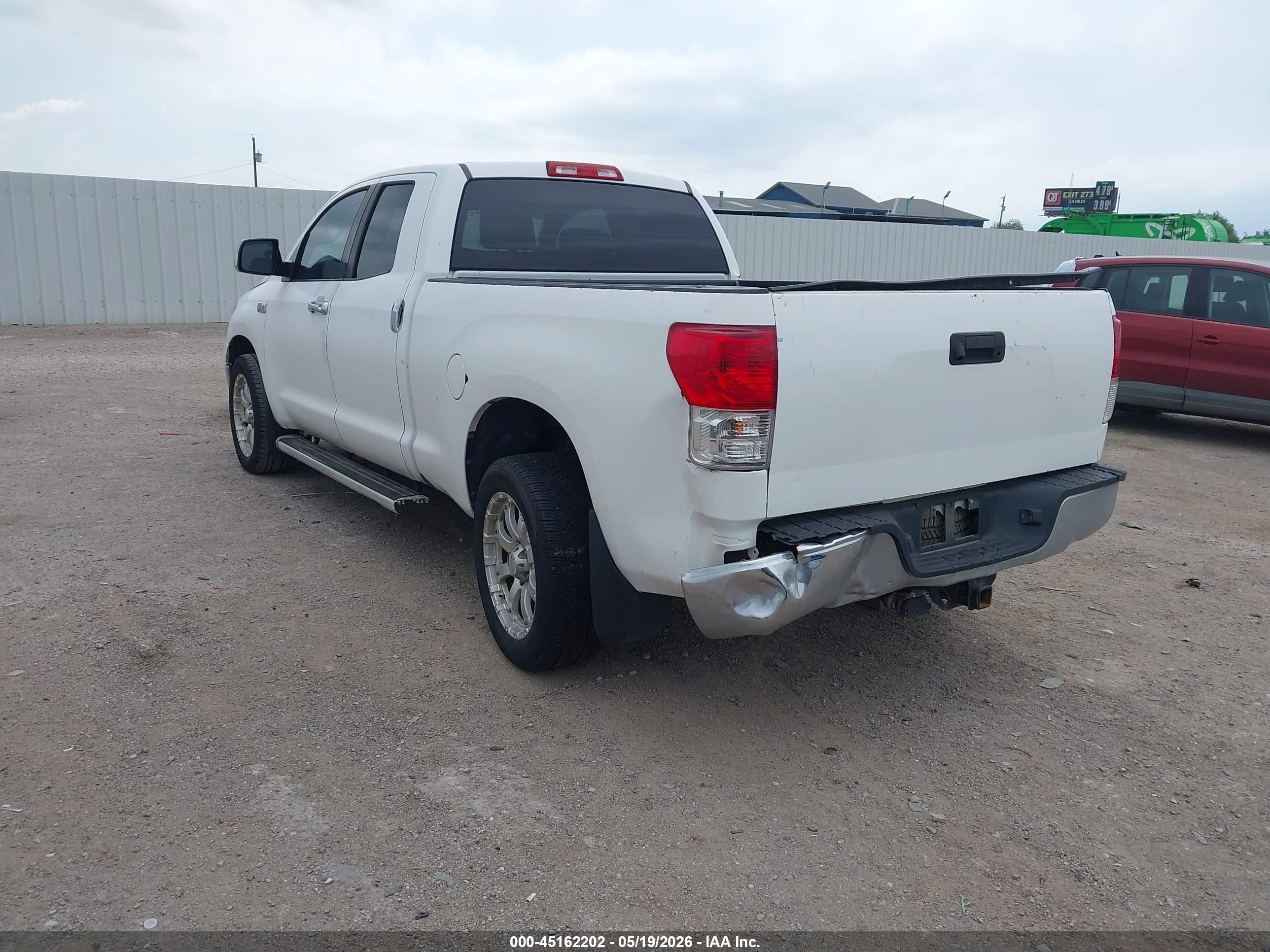 2010 Toyota Tundra Grade 5.7l V8 White vin: 5TFRY5F11AX090054