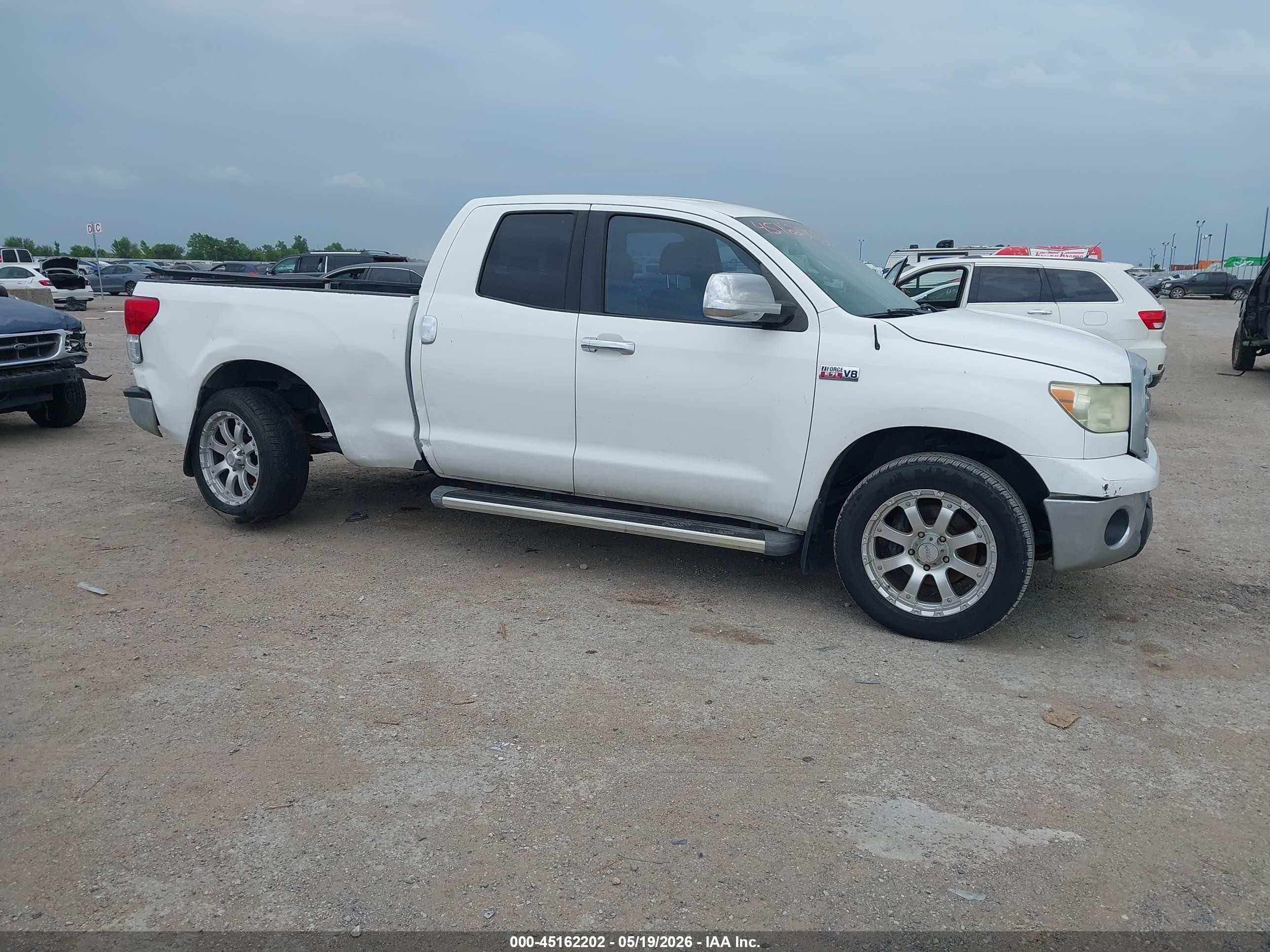 2010 Toyota Tundra Grade 5.7l V8 White vin: 5TFRY5F11AX090054